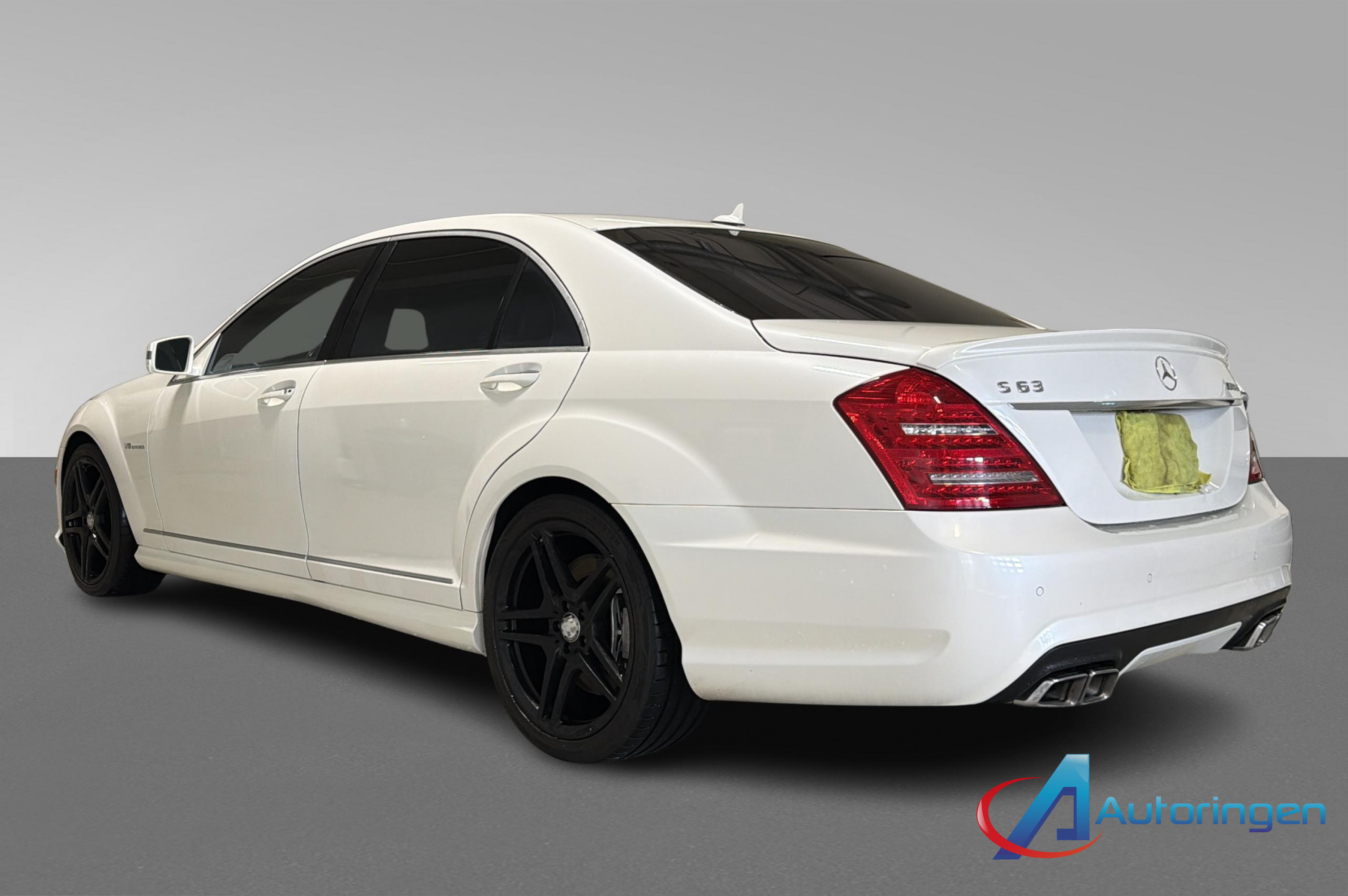 Mercedes-Benz S63 2011, бензин — фото 4 из 15