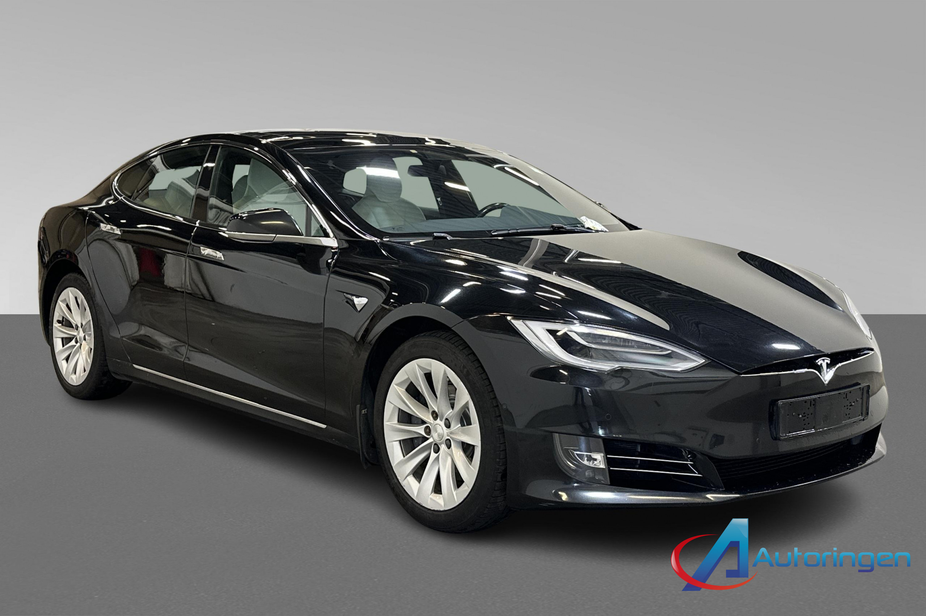 Tesla MODEL S 2017, электро
