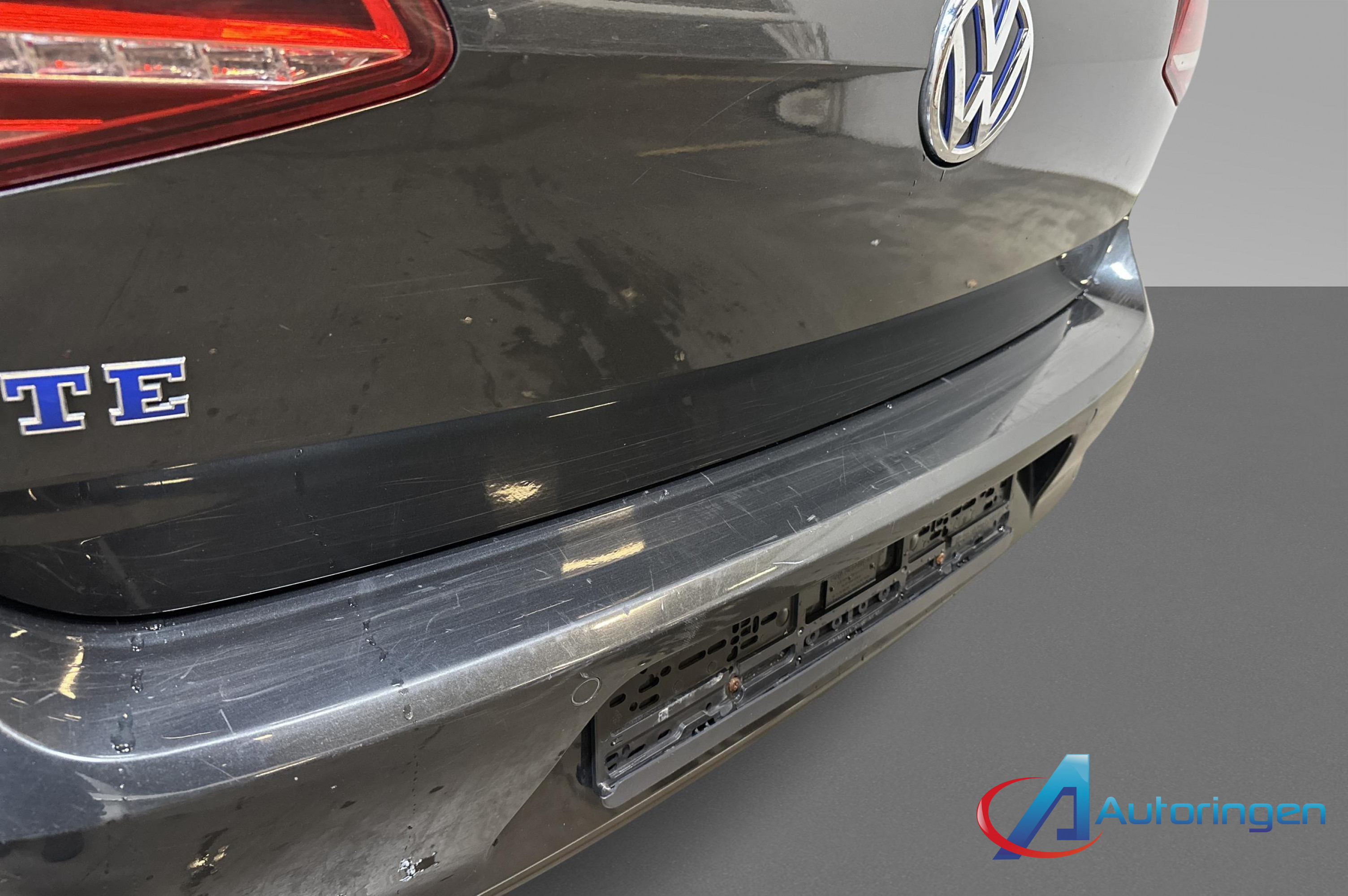 Volkswagen GOLF 2016, бензин — фото 12 из 17
