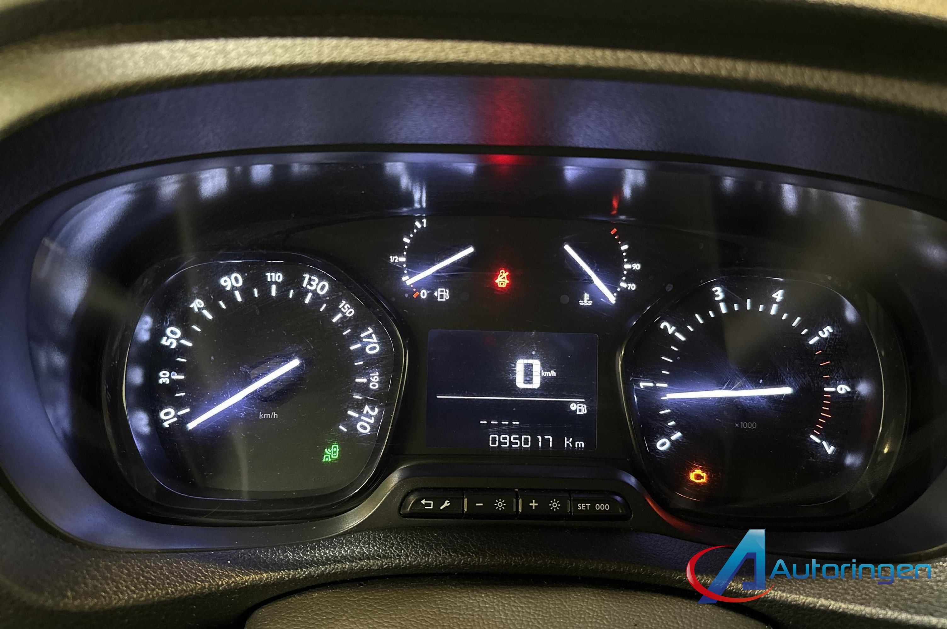 Peugeot EXPERT 2021, дизель — фото 7 з 20