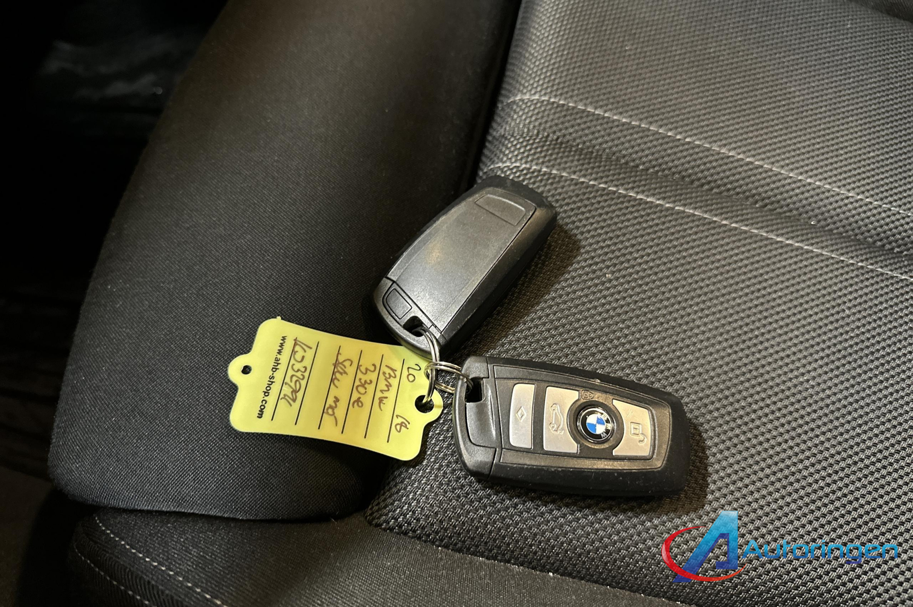 BMW 3-SERIE 2018, бензин — фото 14 з 16