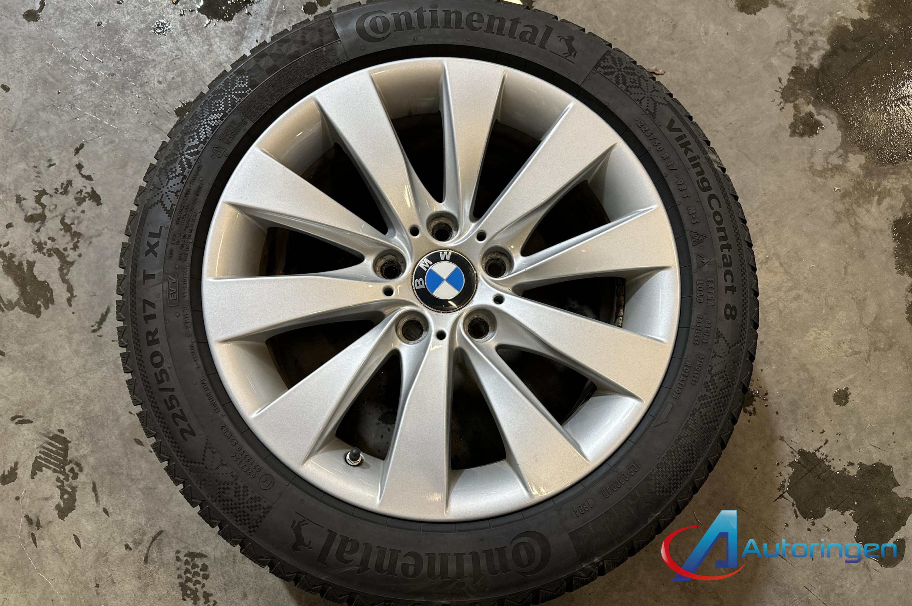 BMW 3-SERIE 2018, бензин — фото 16 з 16