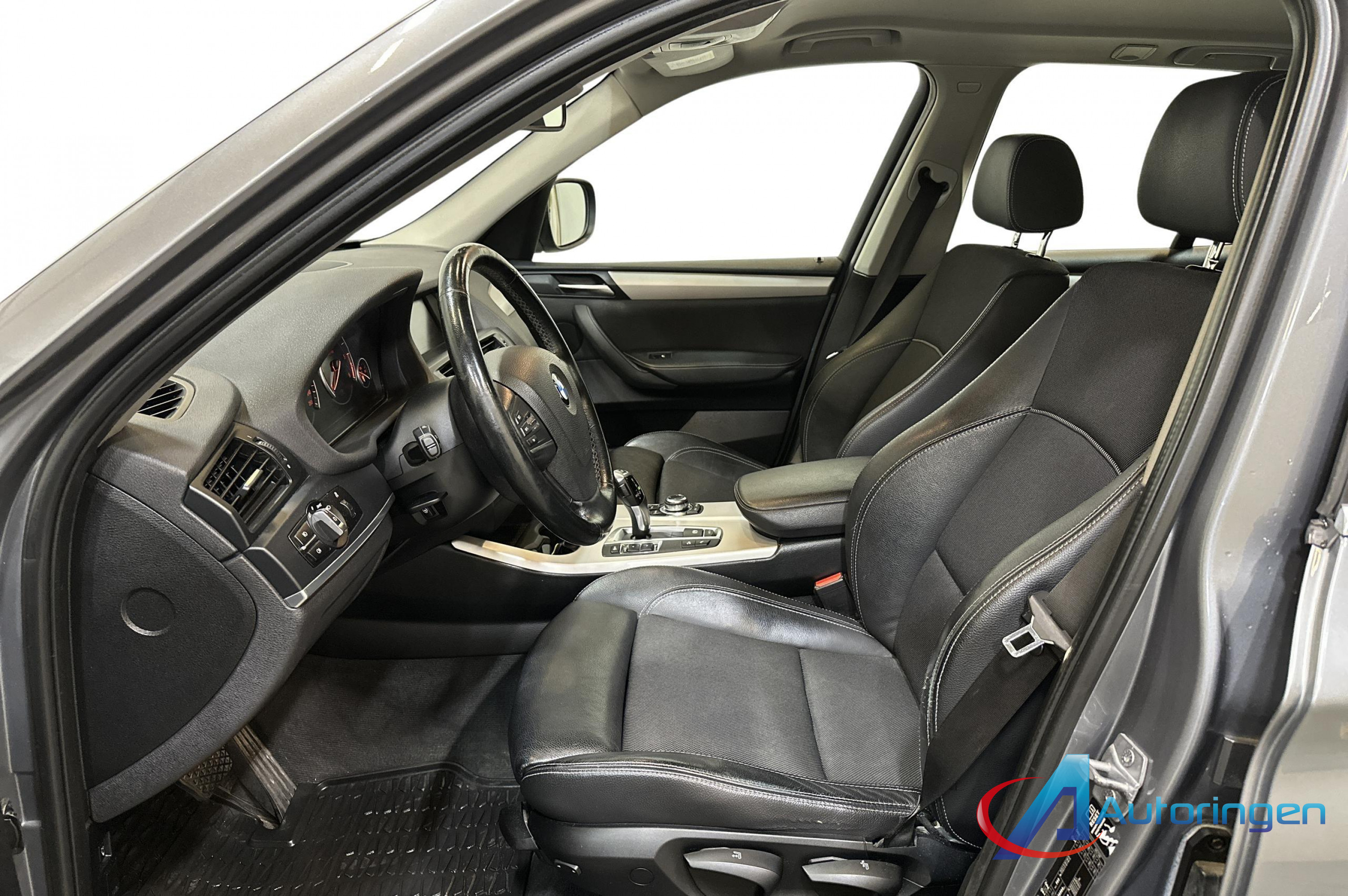 BMW X3 2013, дизель — фото 9 з 17