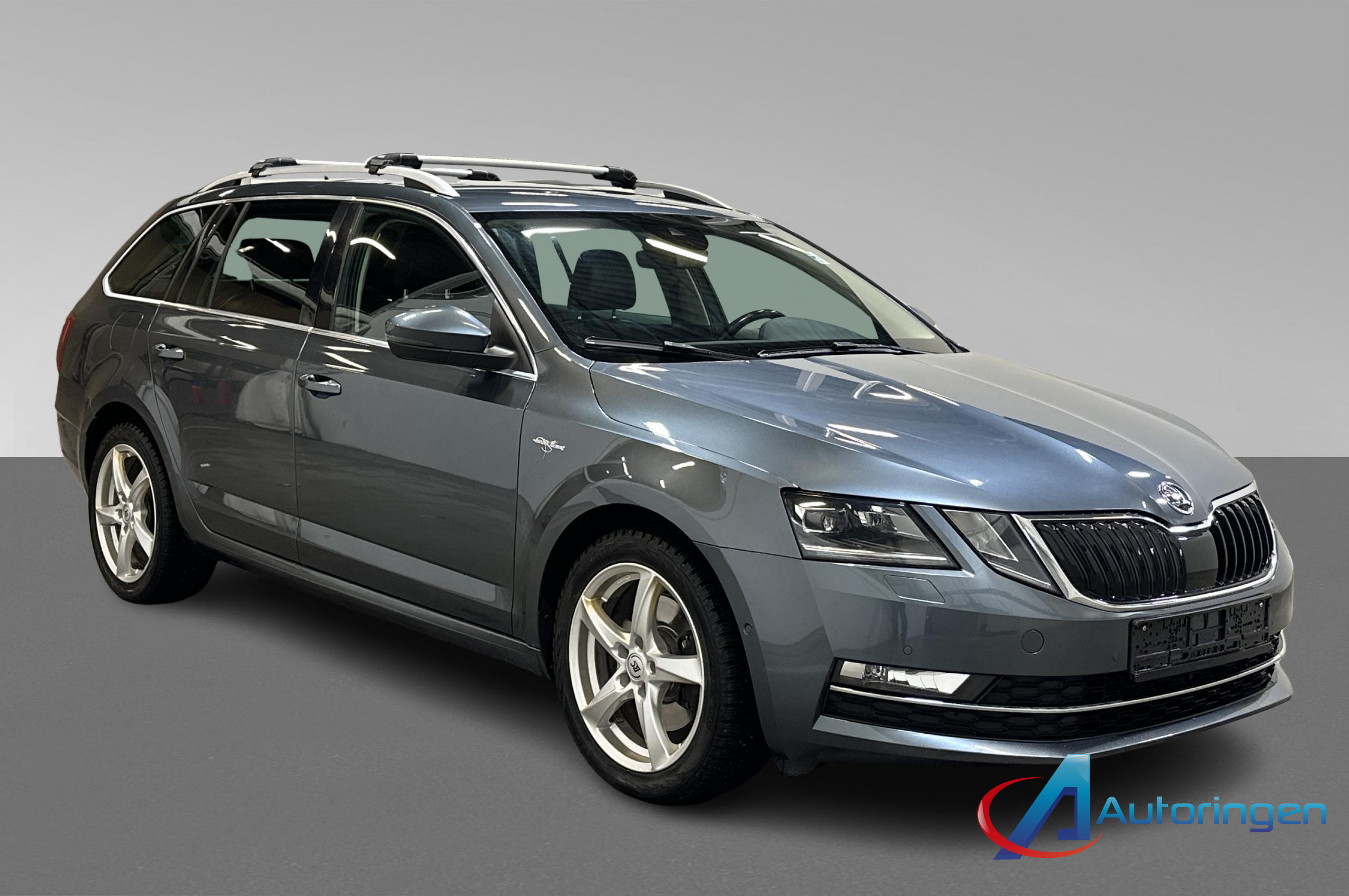 Škoda OCTAVIA 2018, бензин