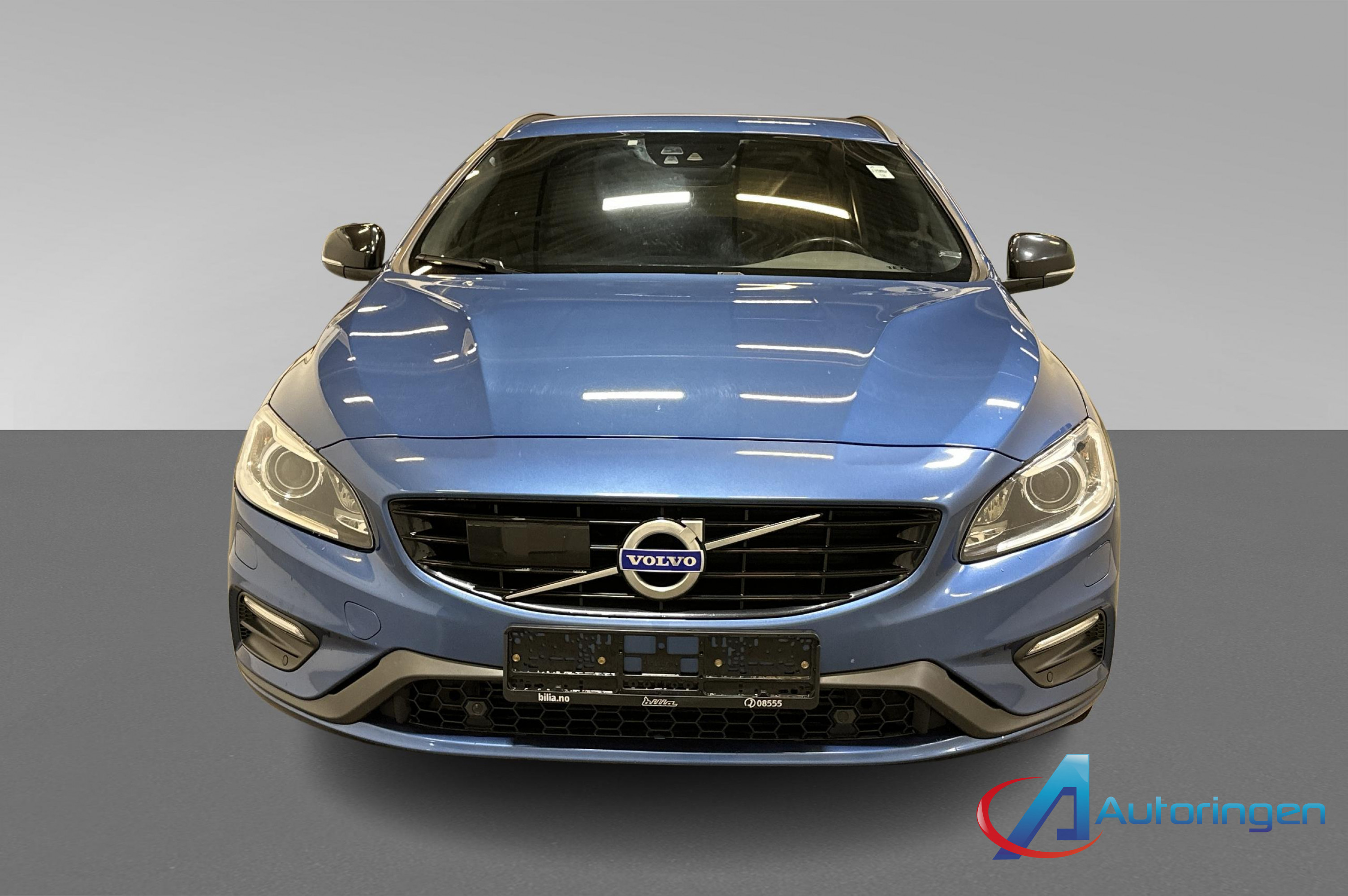 Volvo V60 2018 — фото 2