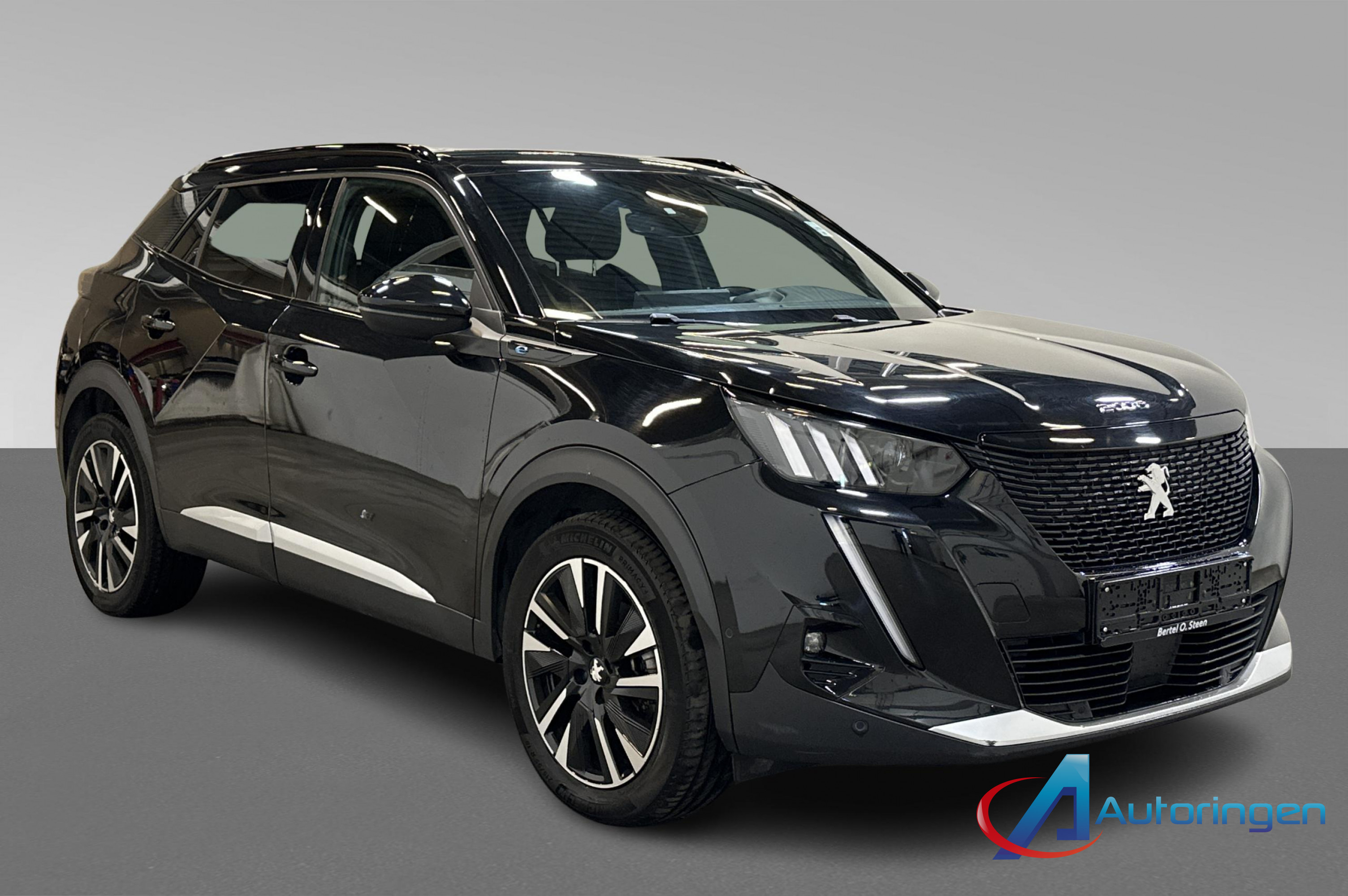 Peugeot E-2008 2022, электро
