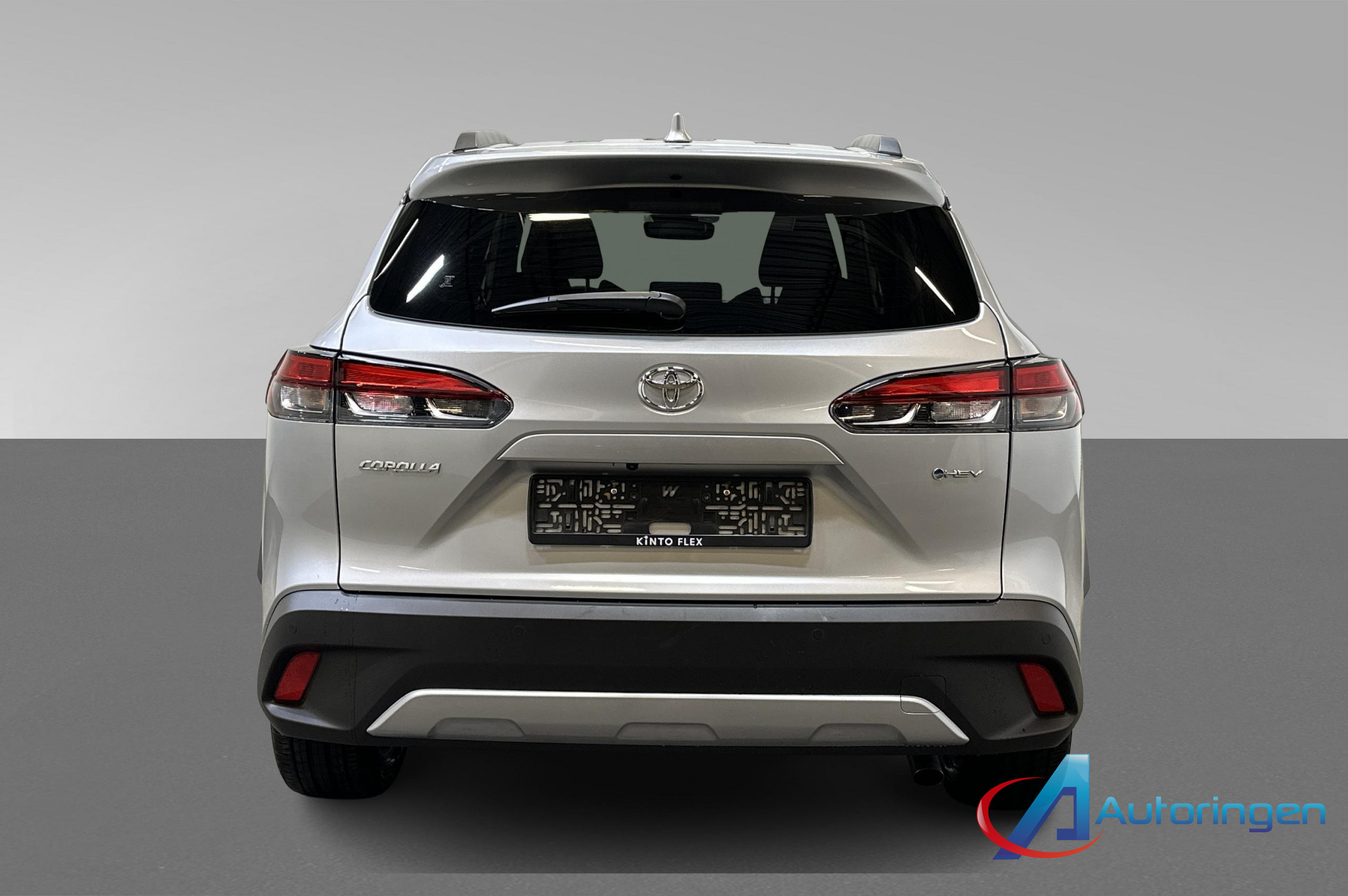 Toyota COROLLA CROSS 2024, бензин — фото 5 из 15