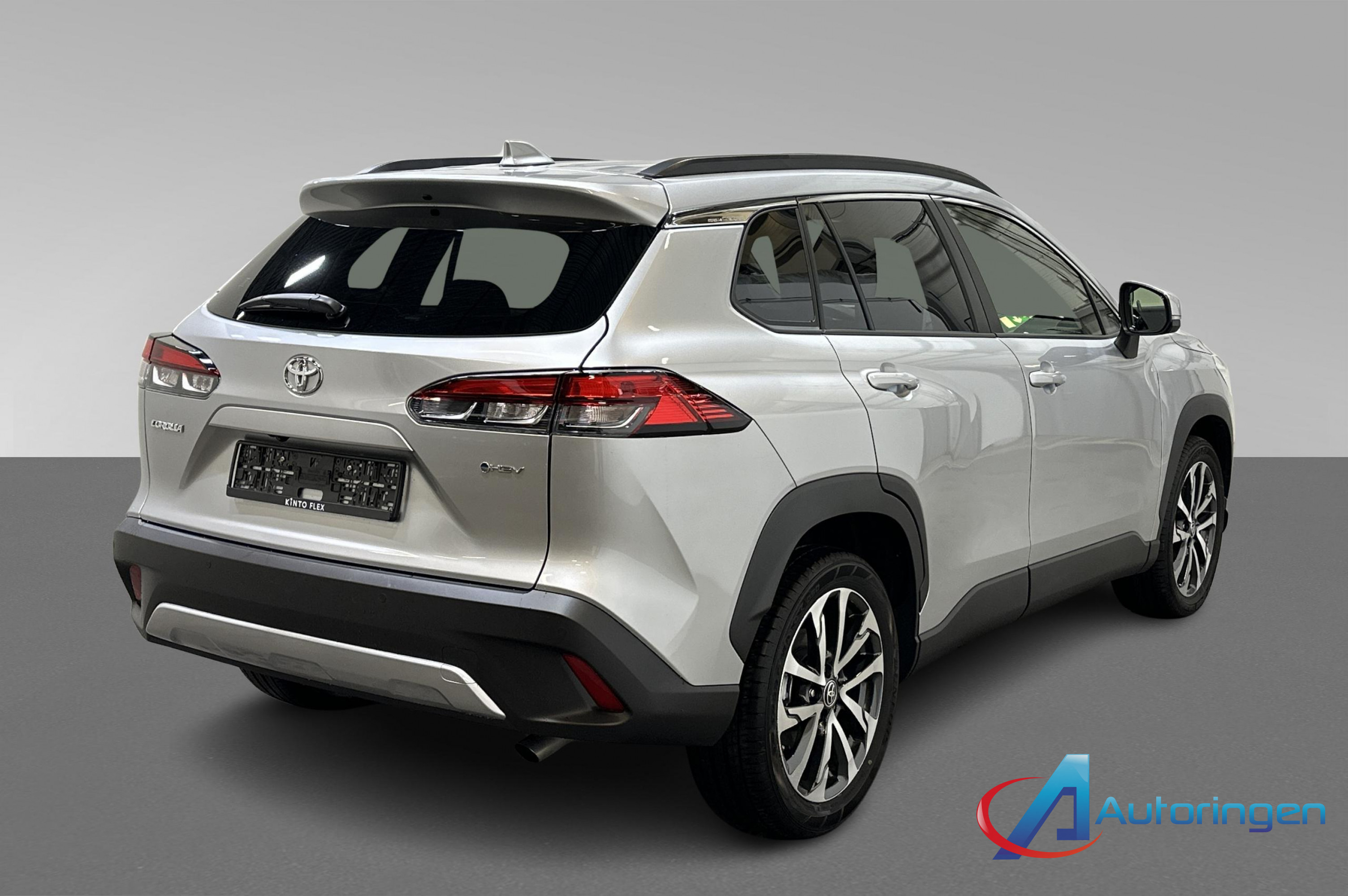 Toyota COROLLA CROSS 2024, бензин — фото 6 из 15