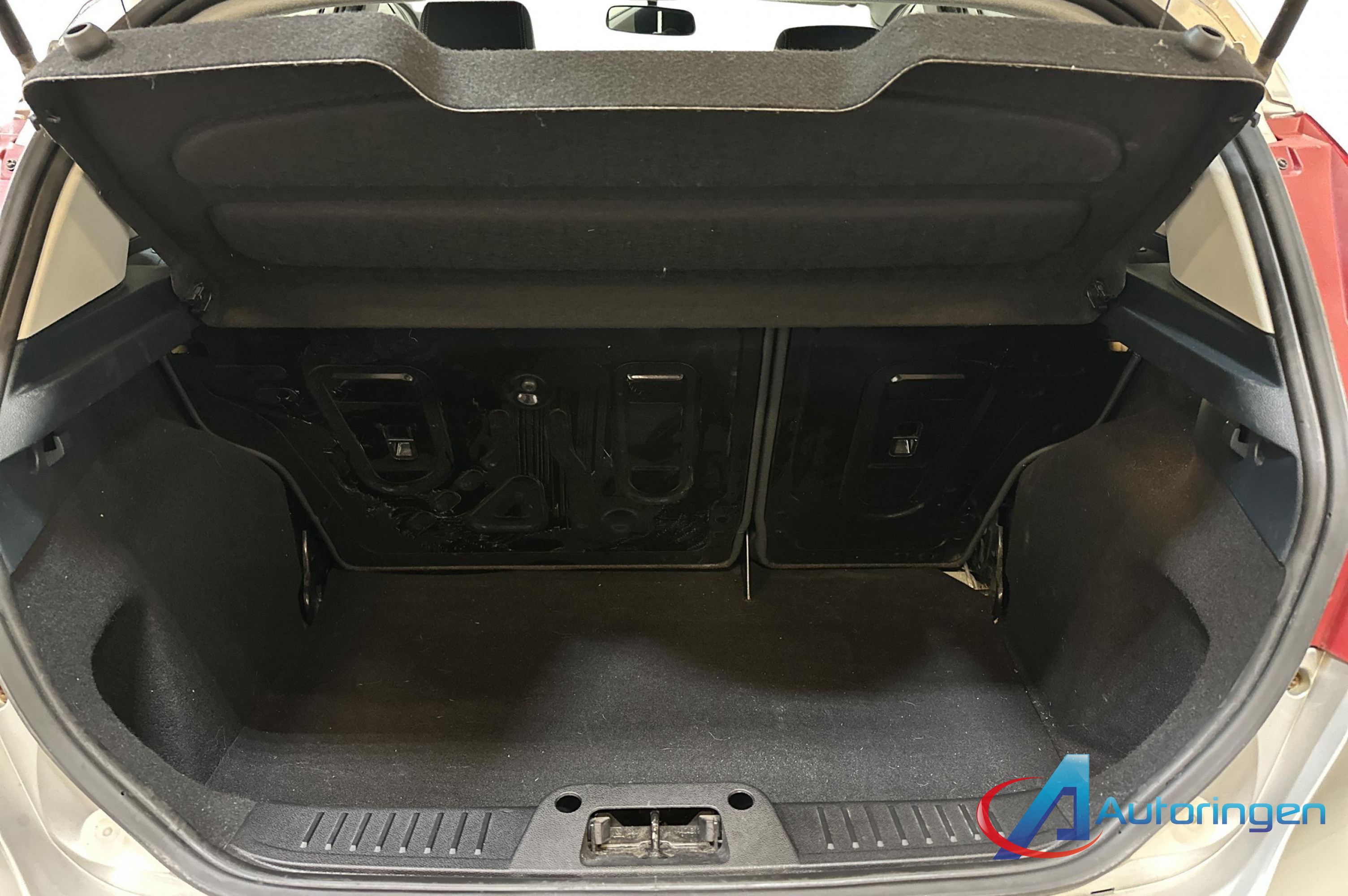 Ford FIESTA 2011, дизель — фото 11 из 16