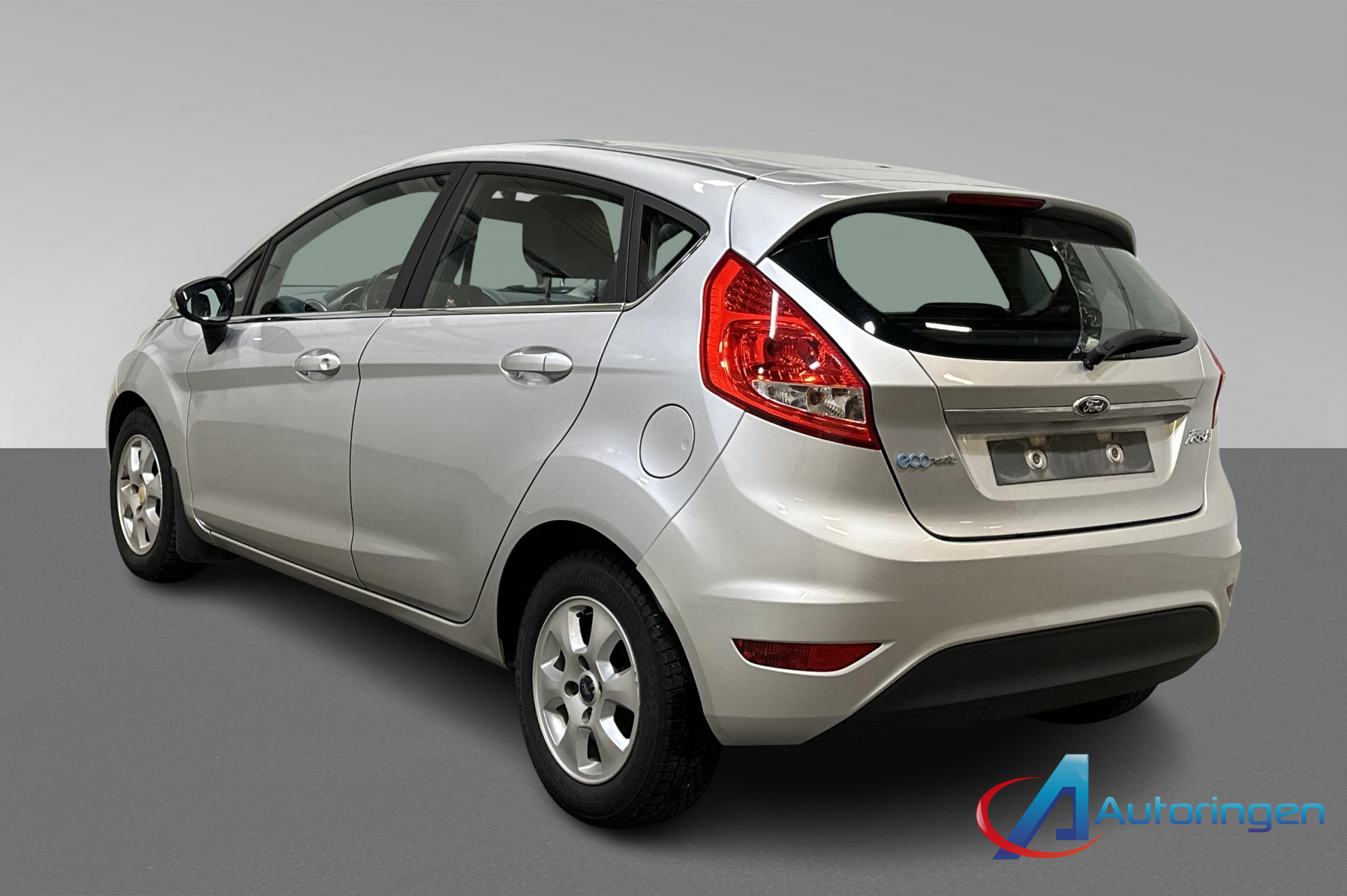 Ford FIESTA 2011, дизель — фото 4 из 16