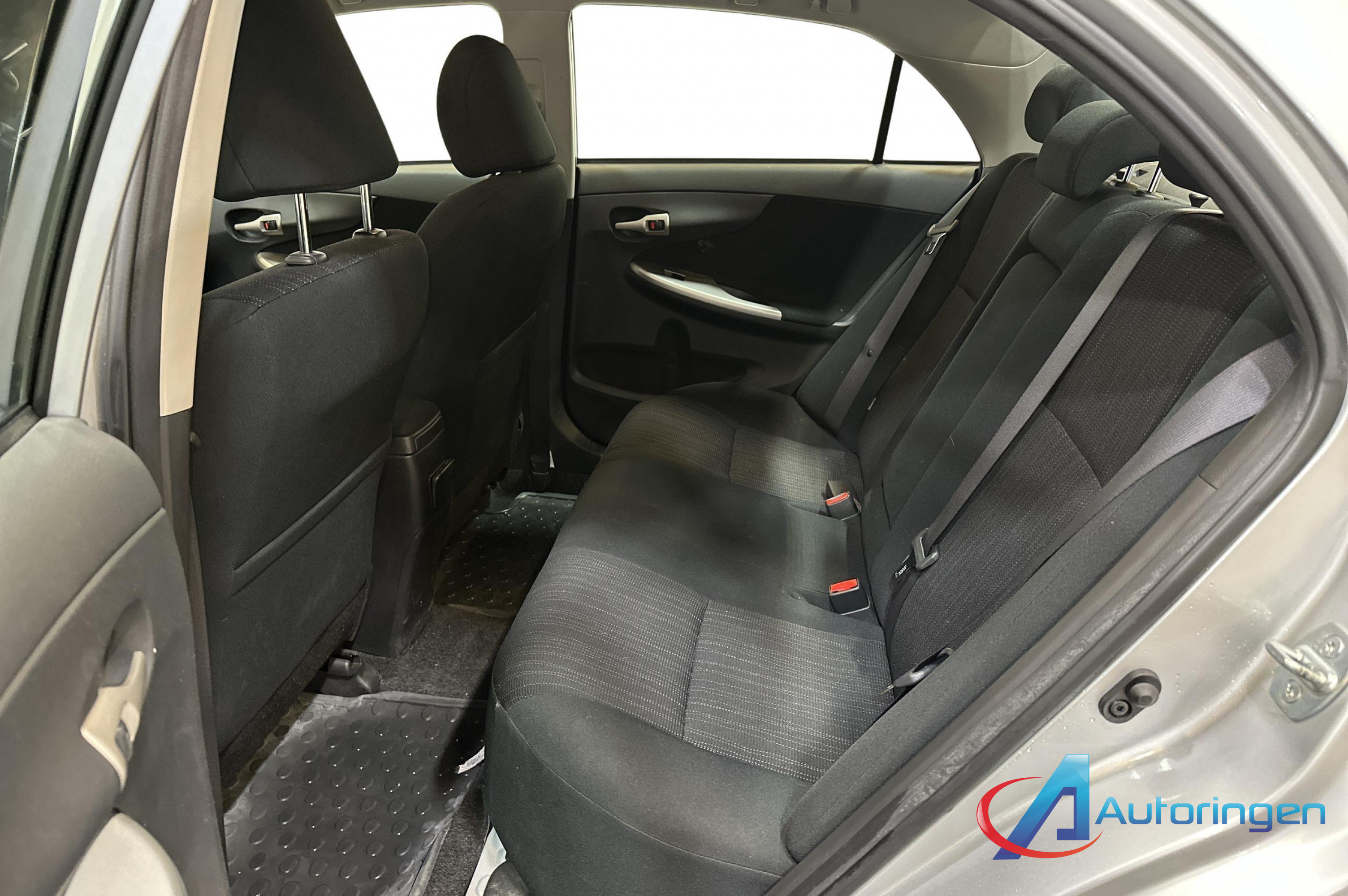 Toyota COROLLA 2007, бензин — фото 10 з 24