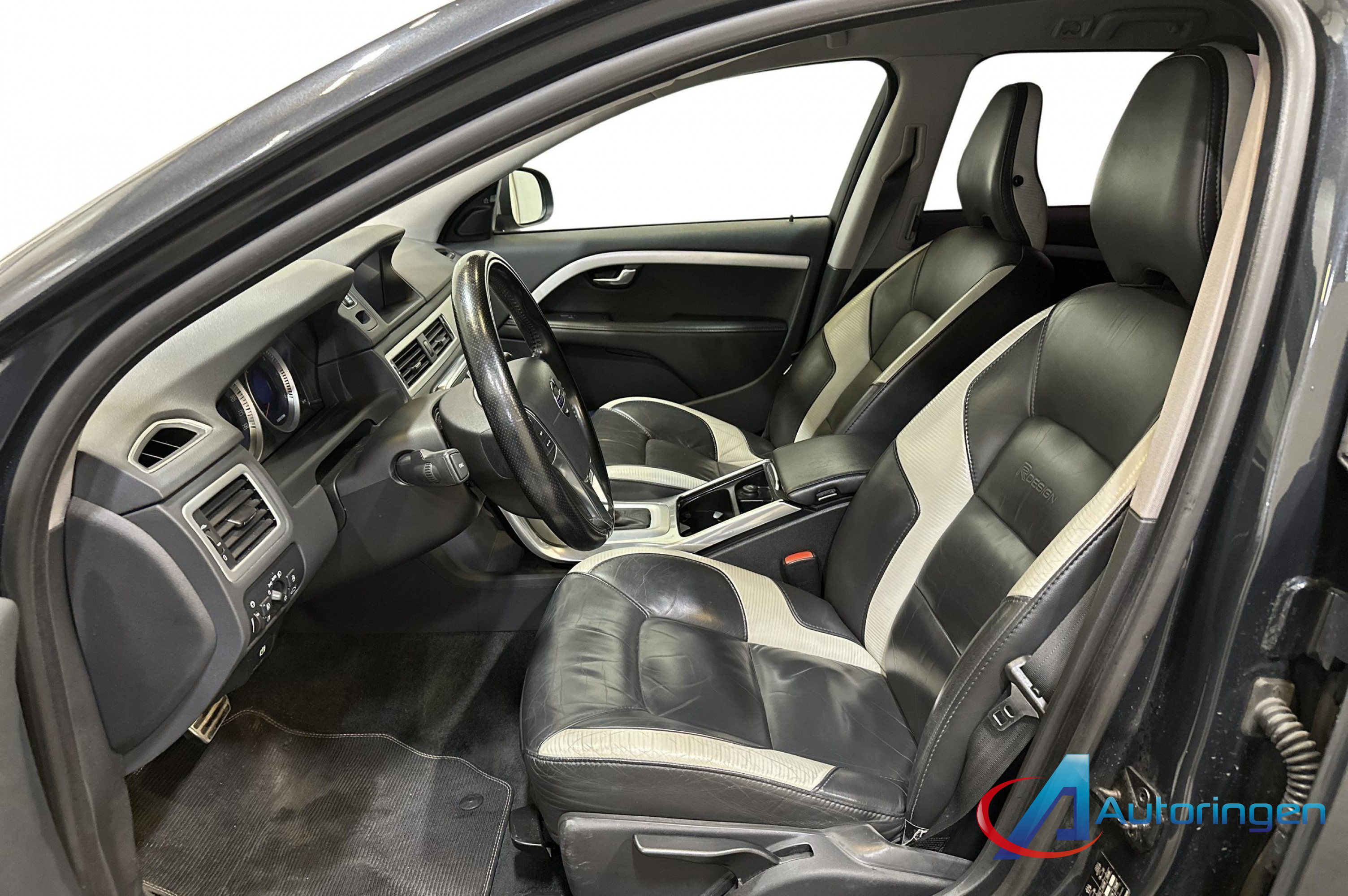 Volvo V70 2013, дизель — фото 9 из 21