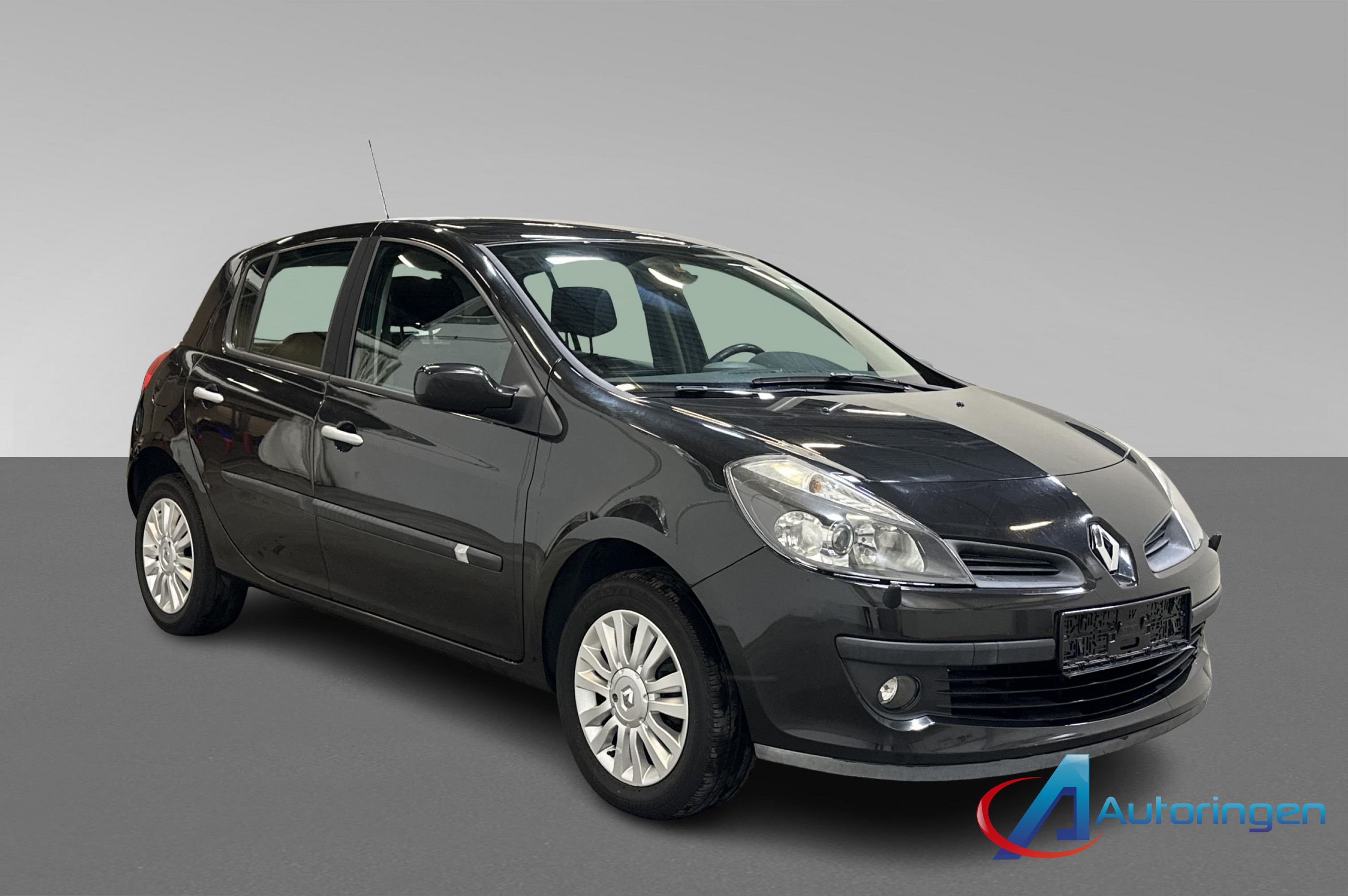 Renault CLIO 2007, бензин