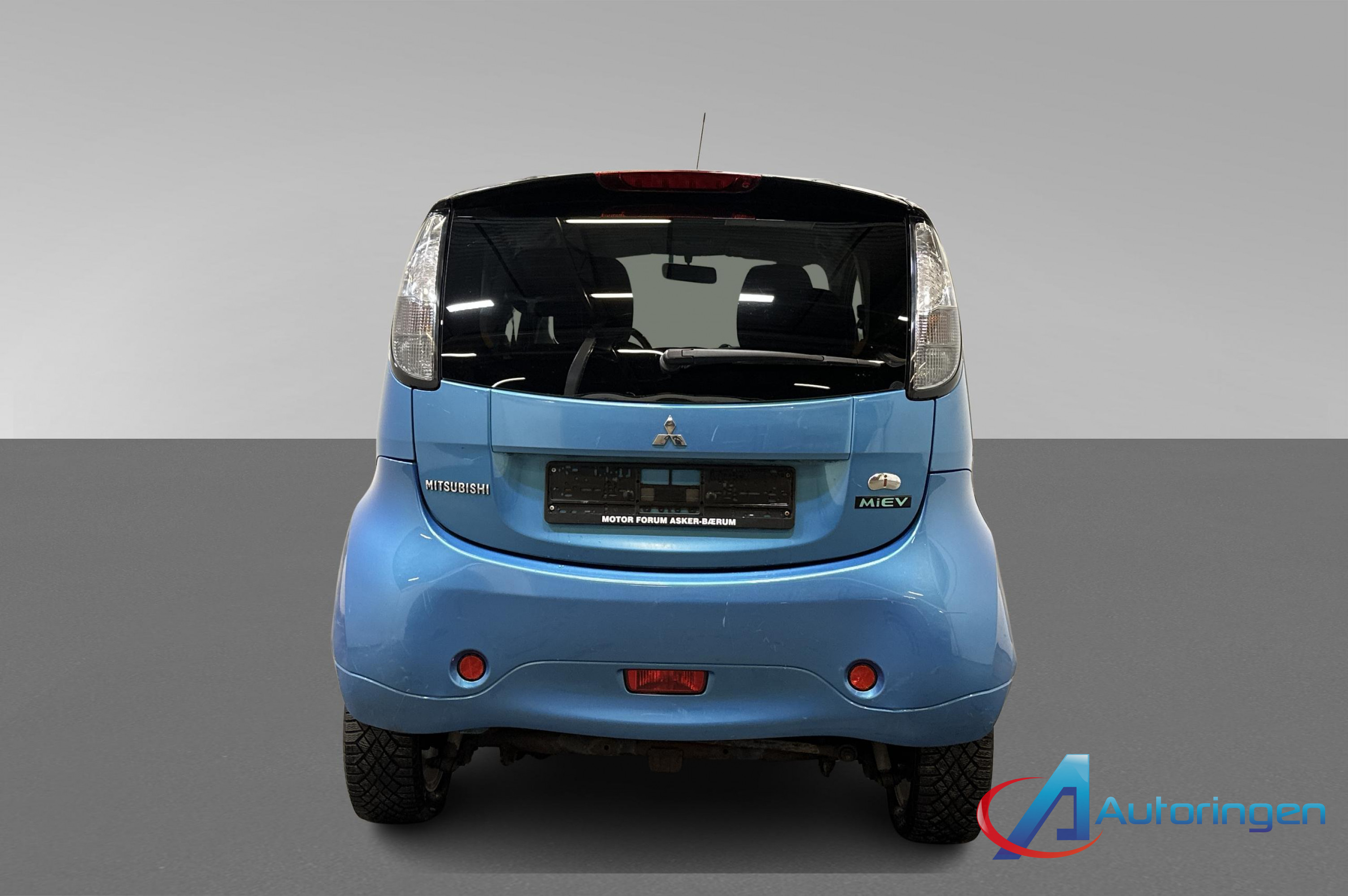 Mitsubishi i-MIEV 2015, электро — фото 5 из 24
