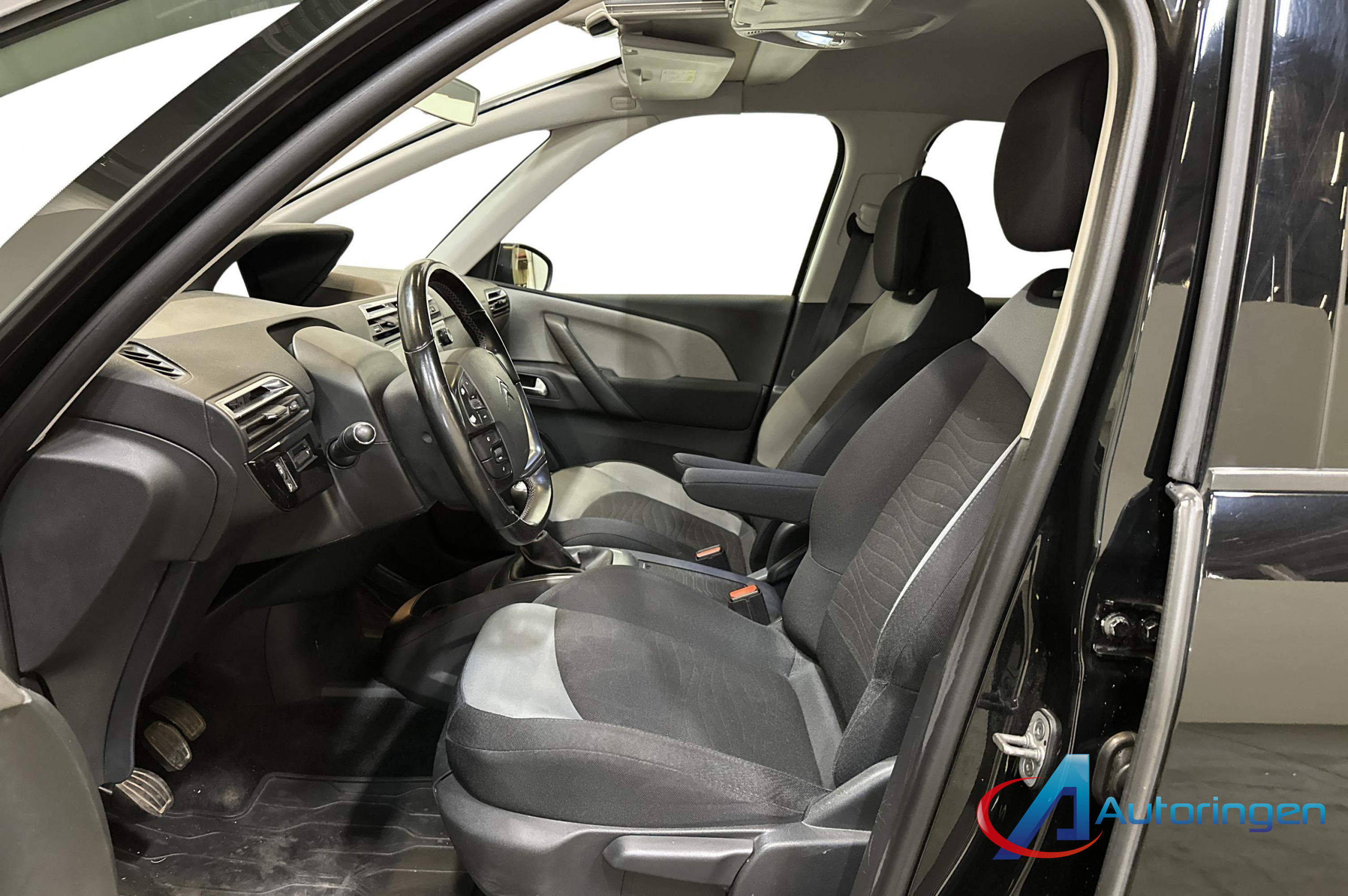 Citroën C4 GRAND PICASSO 2015, бензин — фото 9 з 20
