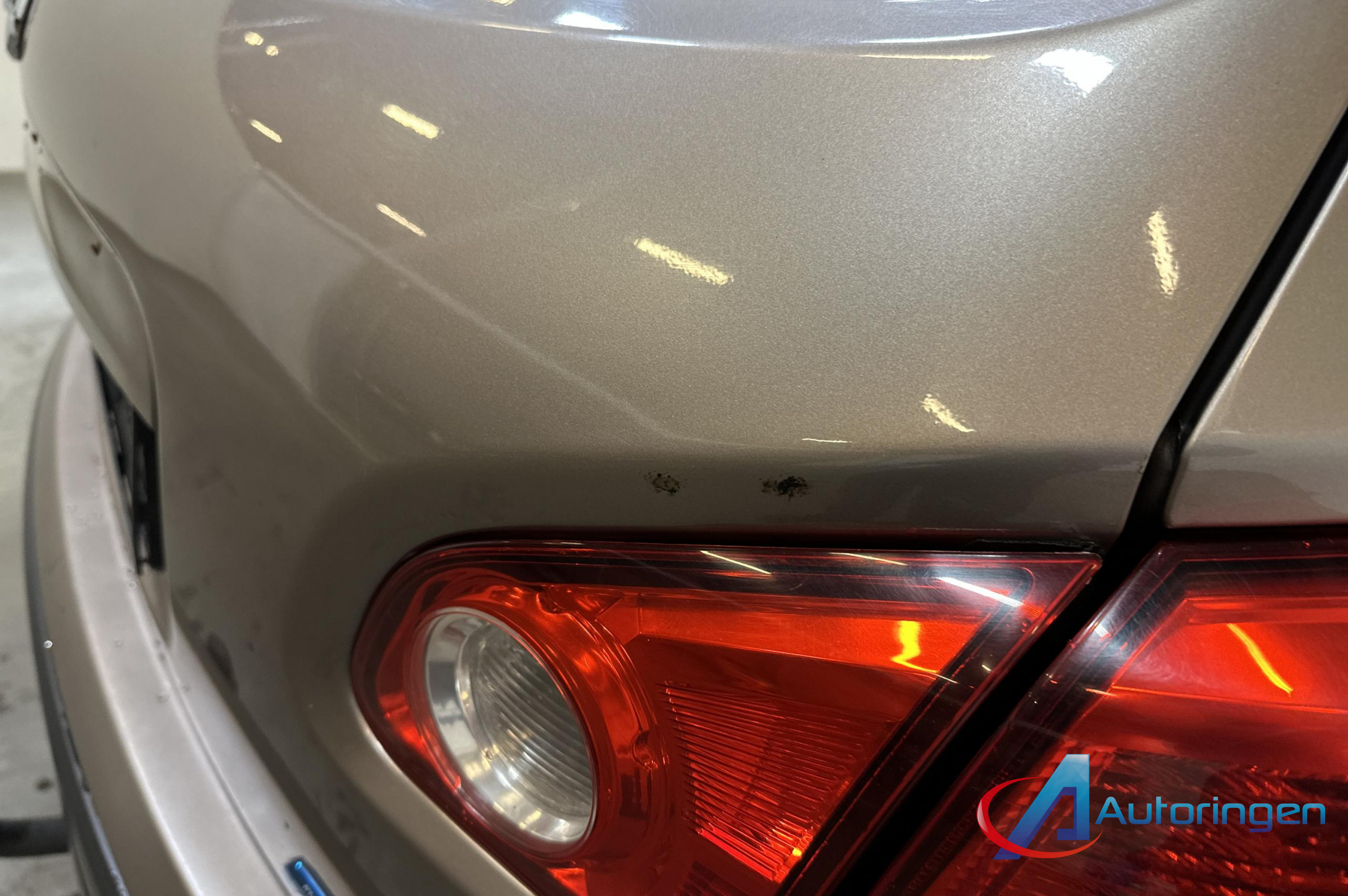 Nissan QASHQAI 2009, diesel — photo 16 of 19
