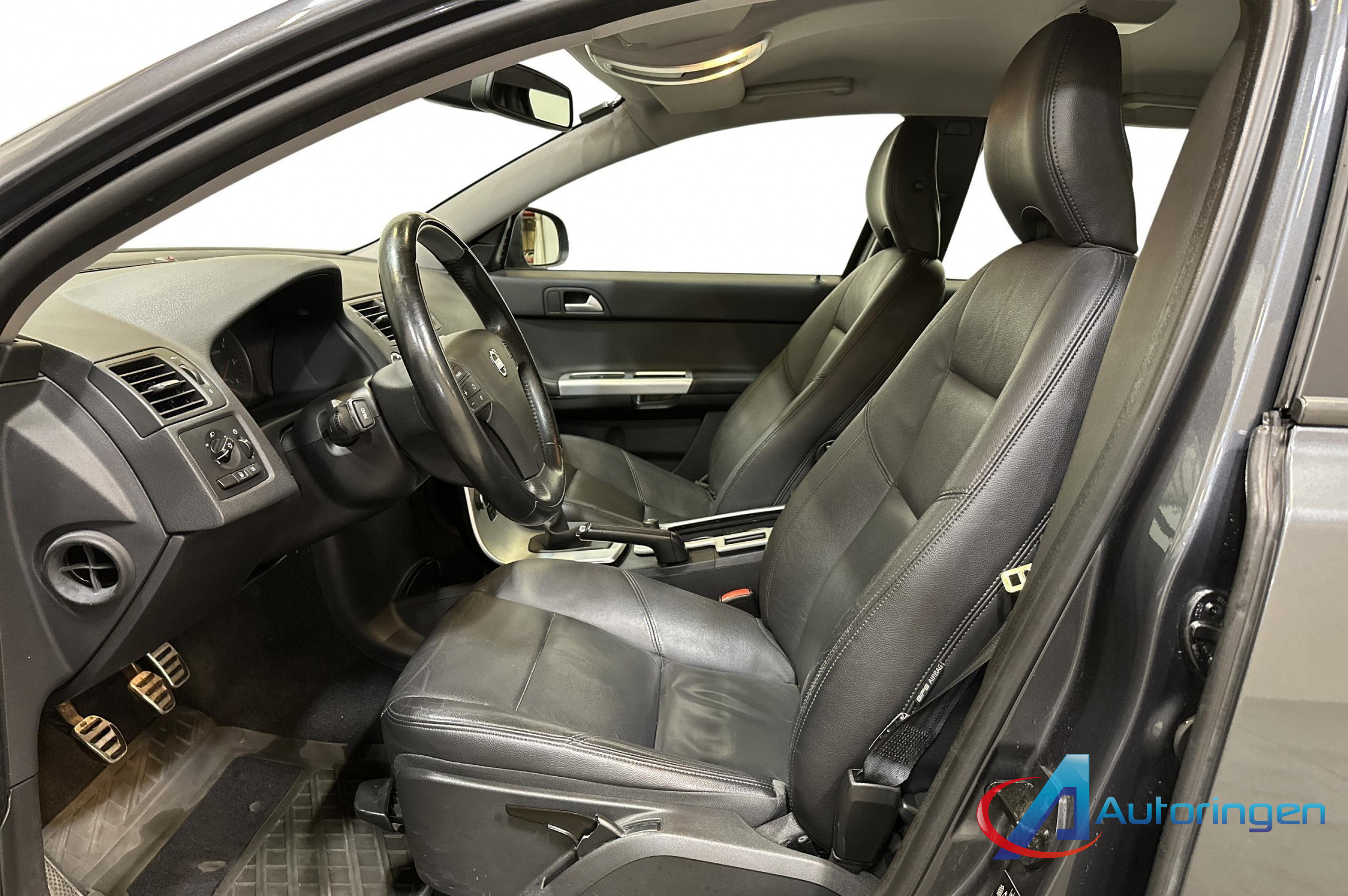 Volvo V50 2012, дизель — фото 9 з 17