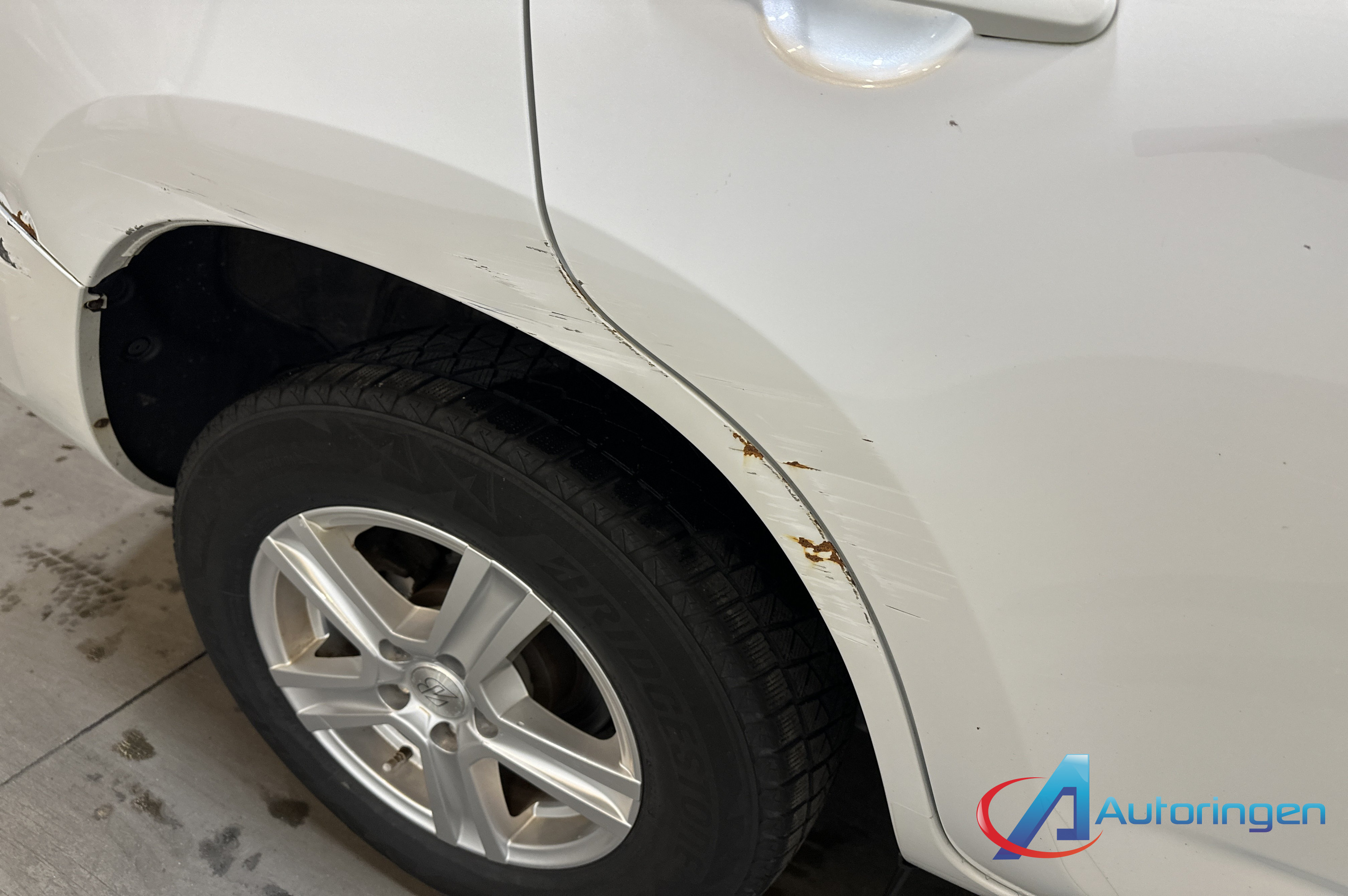 Toyota RAV4 EV 2014, электро — фото 15 из 20