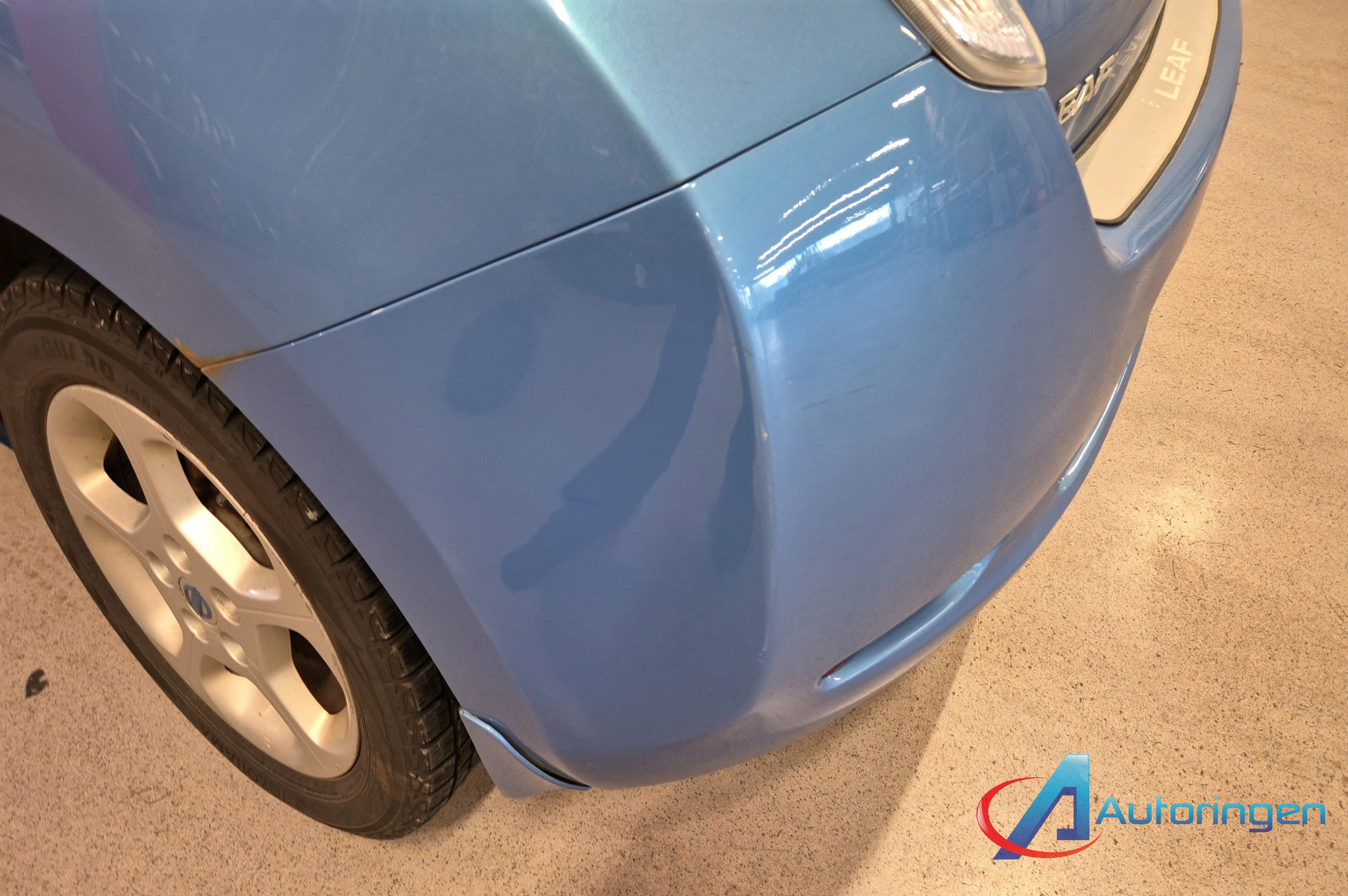 Nissan LEAF 2012, электро — фото 15 из 19