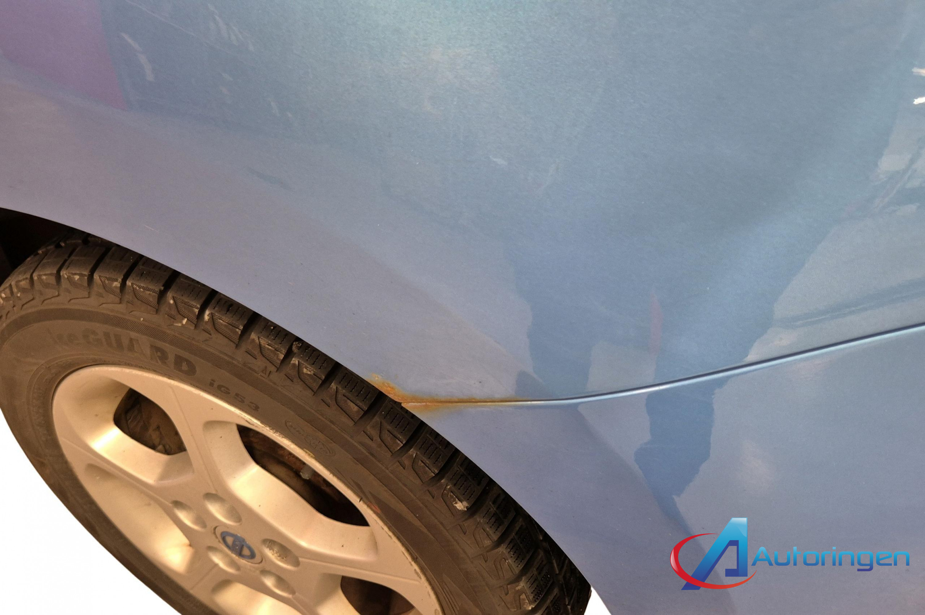 Nissan LEAF 2012, электро — фото 14 из 19
