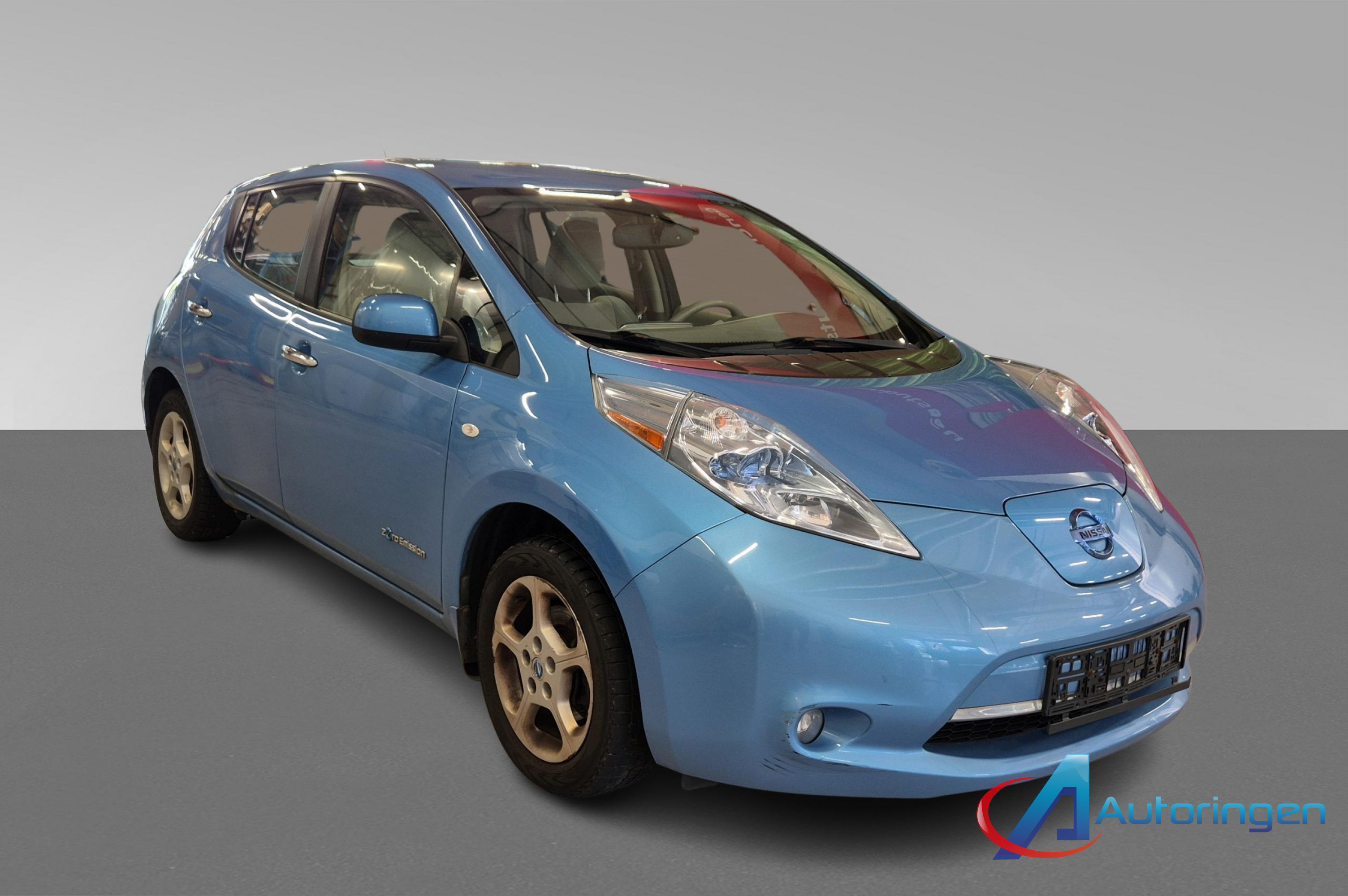 Nissan LEAF 2012, электро