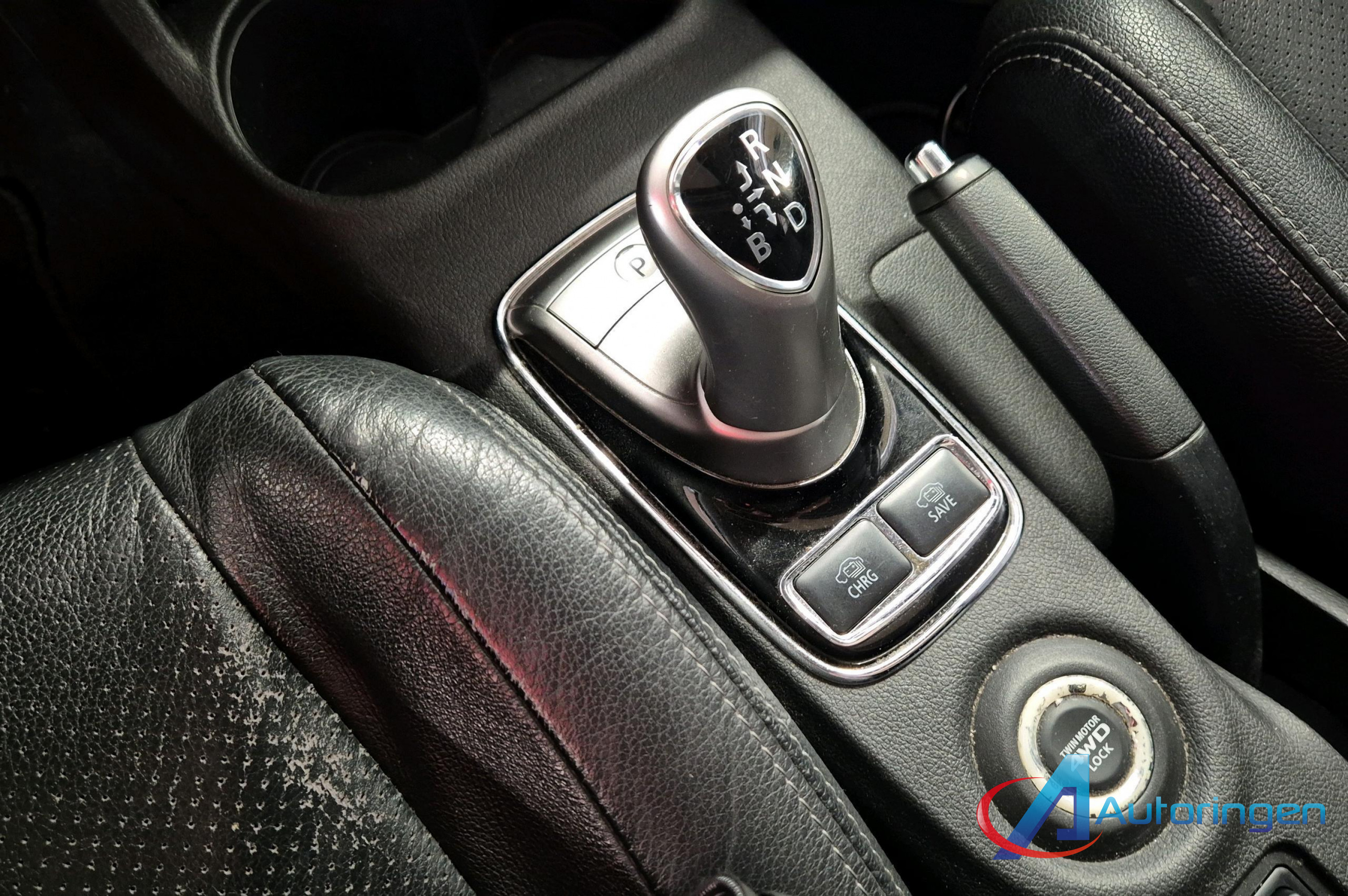 Mitsubishi OUTLANDER 2014, petrol — photo 8 of 21