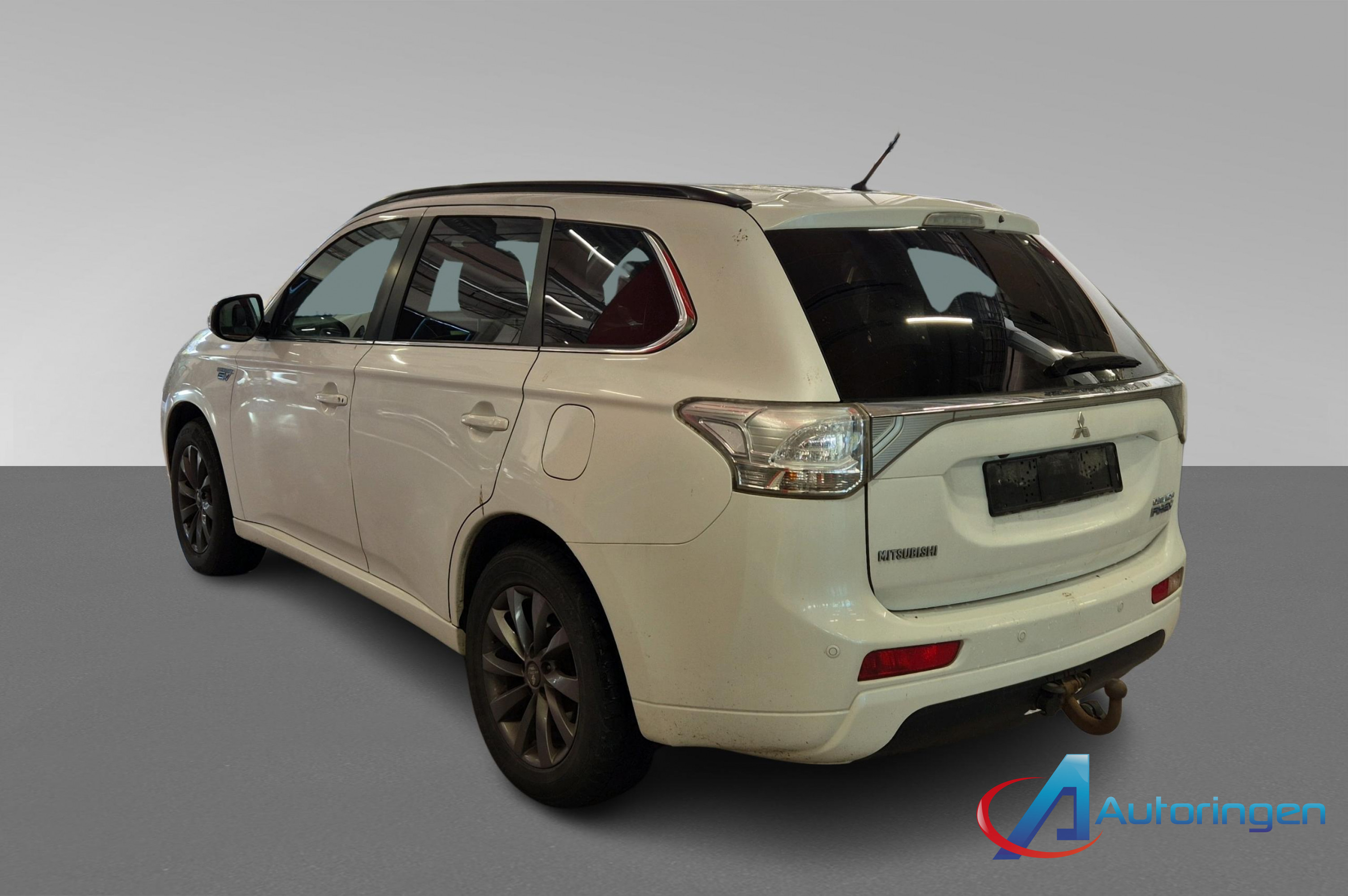 Mitsubishi OUTLANDER 2014, petrol — photo 4 of 21
