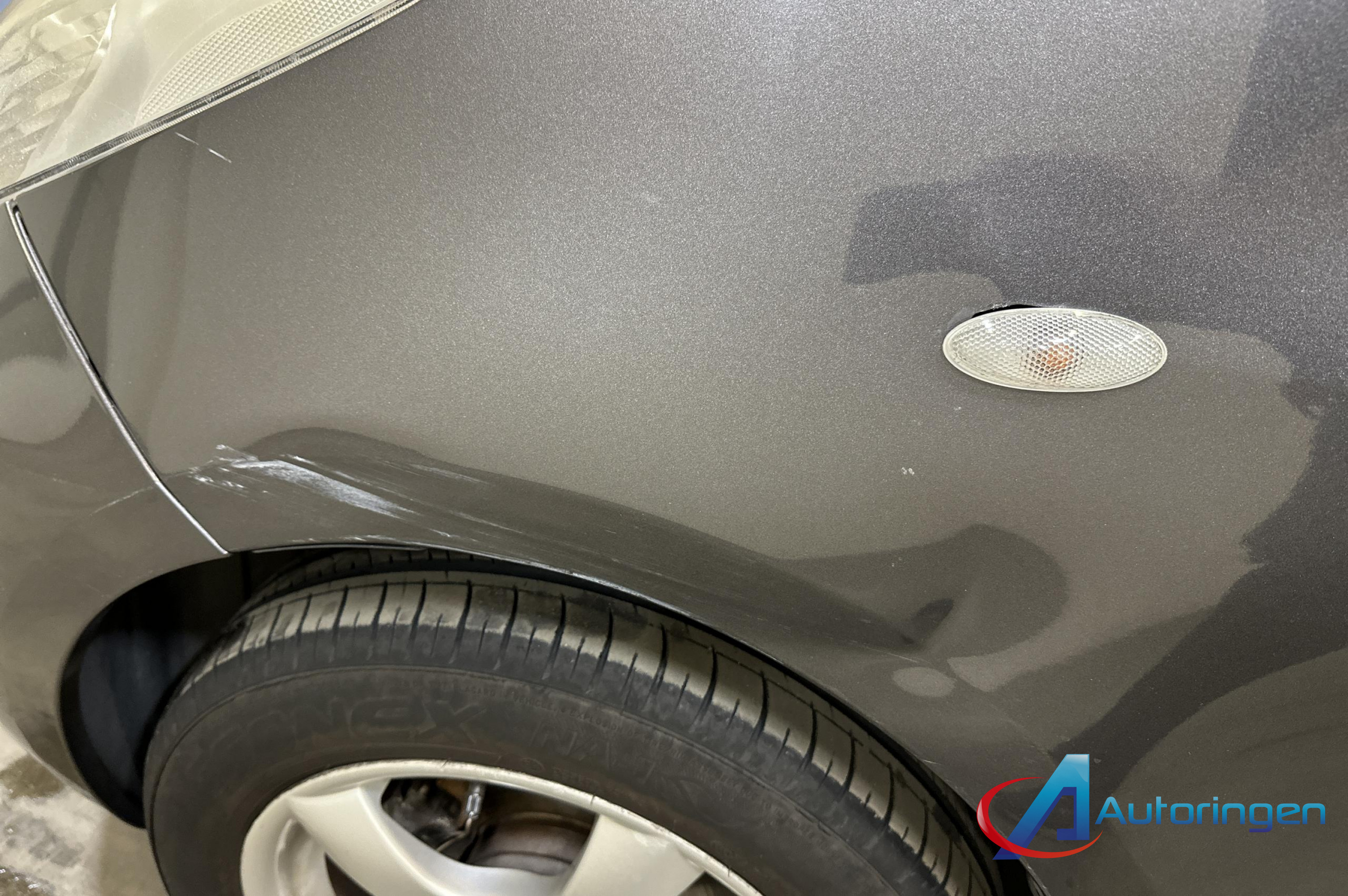Toyota YARIS 2009, petrol — photo 13 of 18