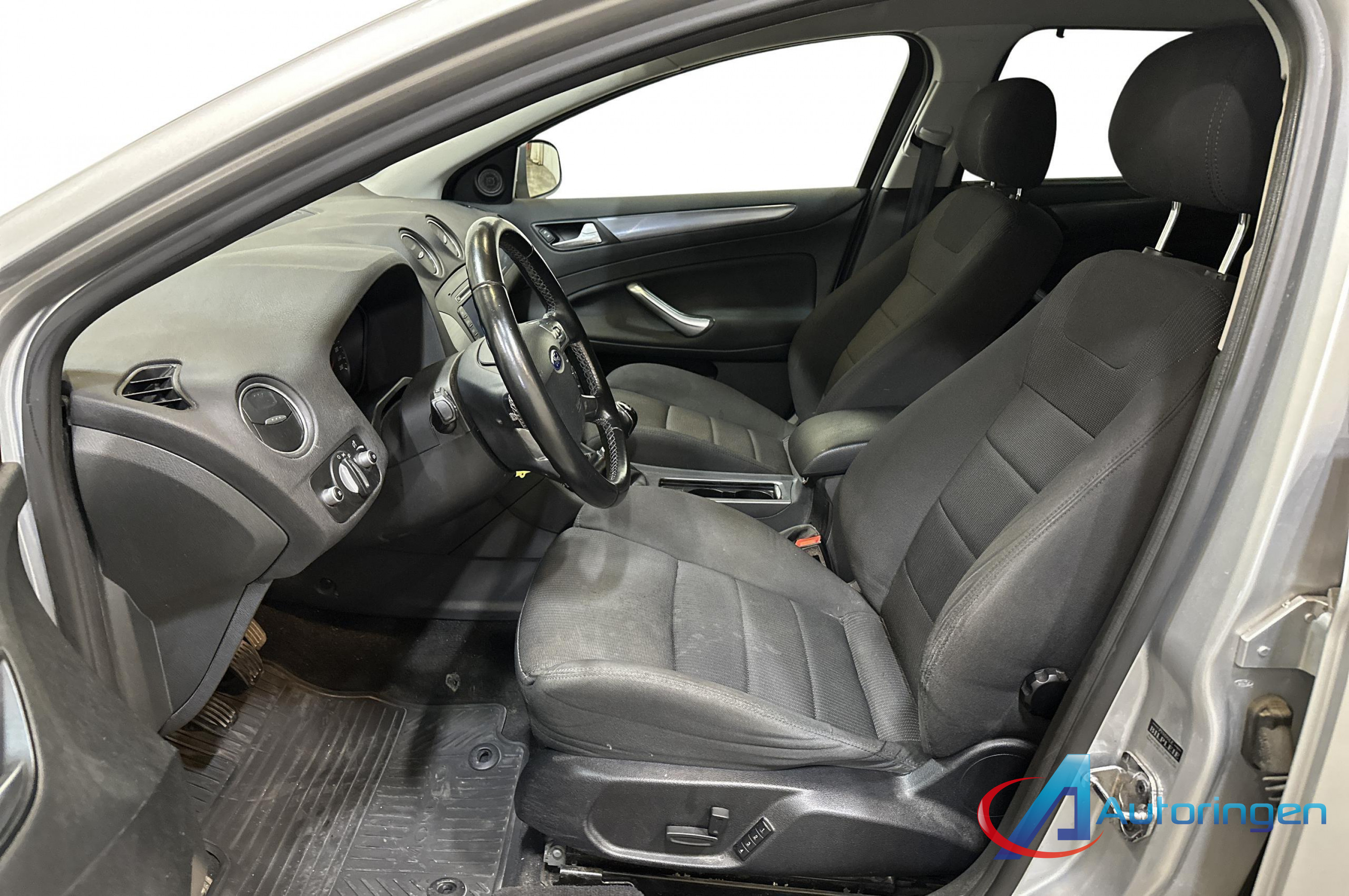 Ford MONDEO 2013, дизель — фото 9 з 19