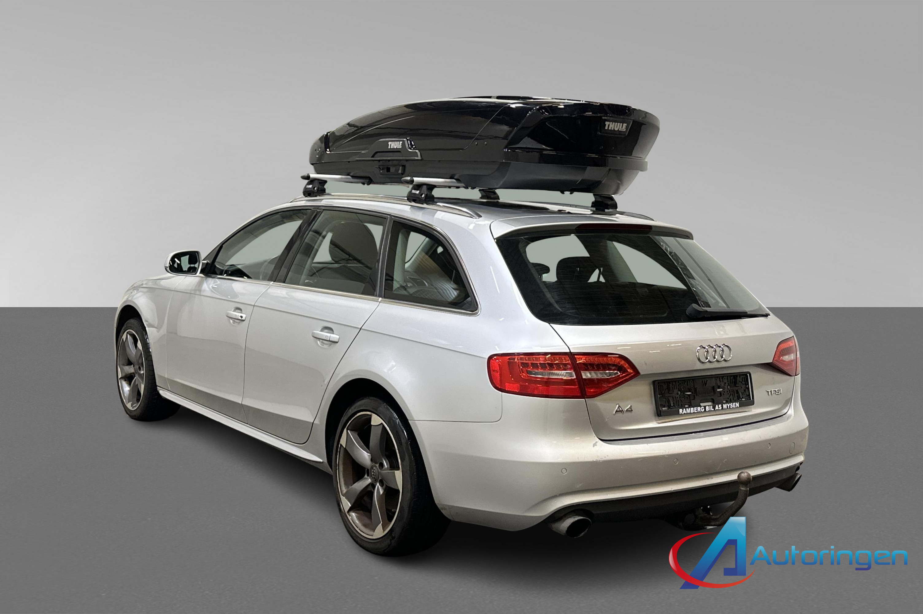 Audi A4 2014, бензин — фото 4 з 18