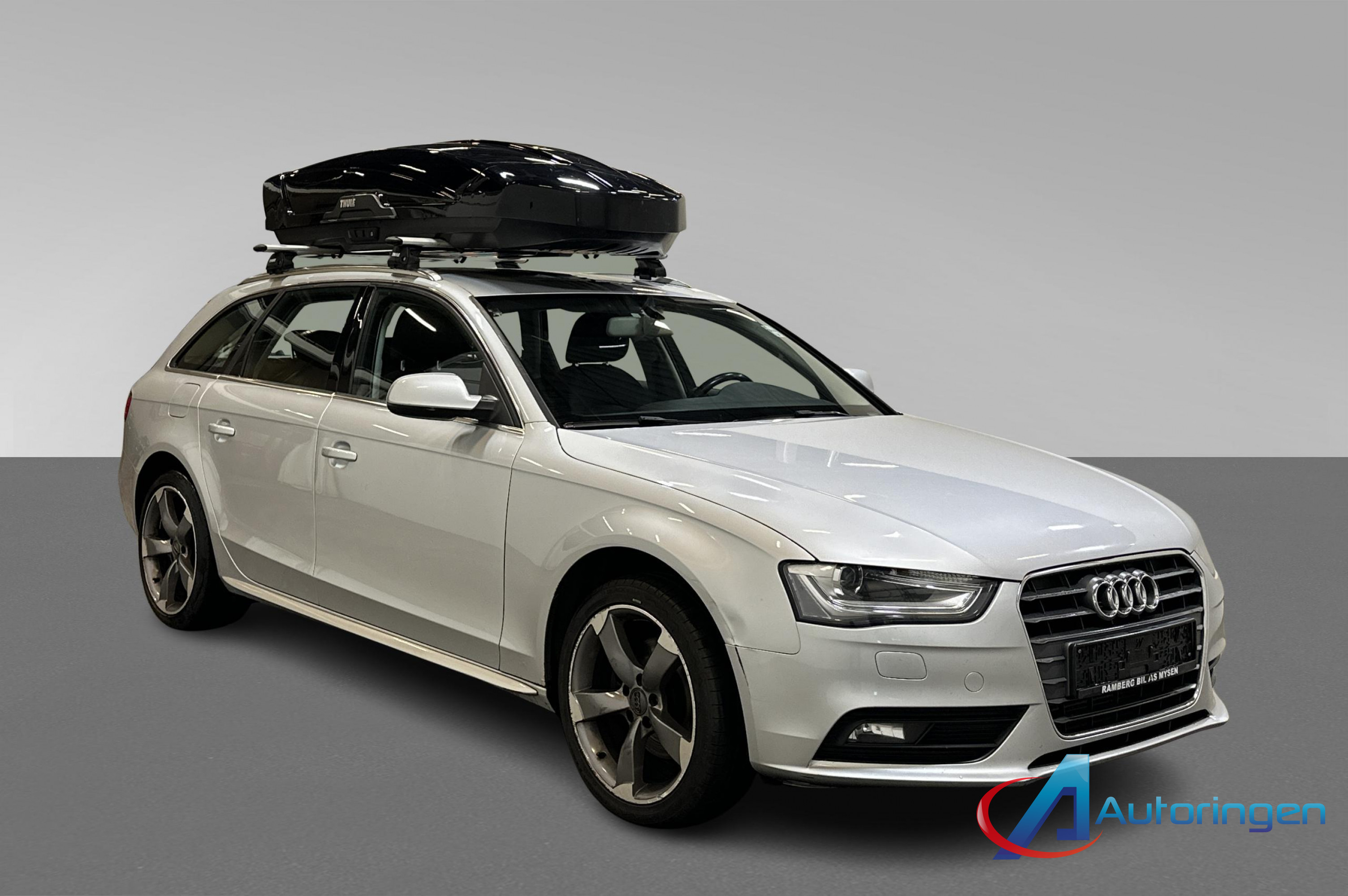 Audi A4 2014, бензин
