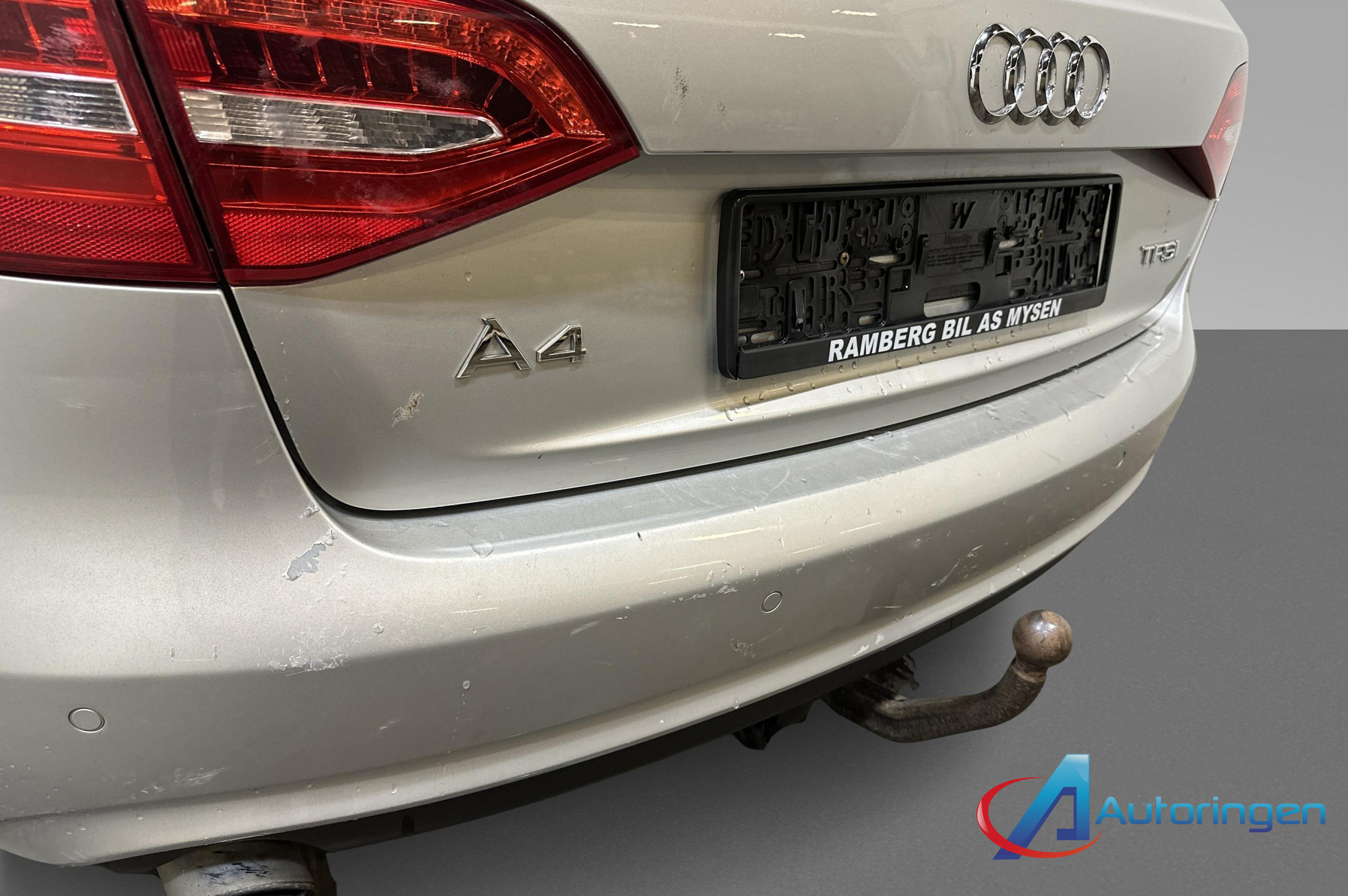 Audi A4 2014, бензин — фото 12 з 18