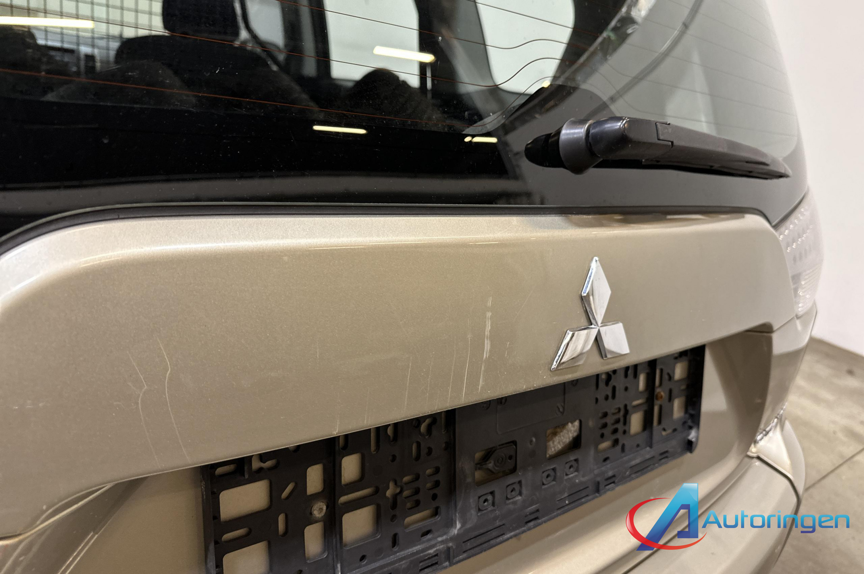 Mitsubishi OUTLANDER 2007, дизель — фото 13 из 25