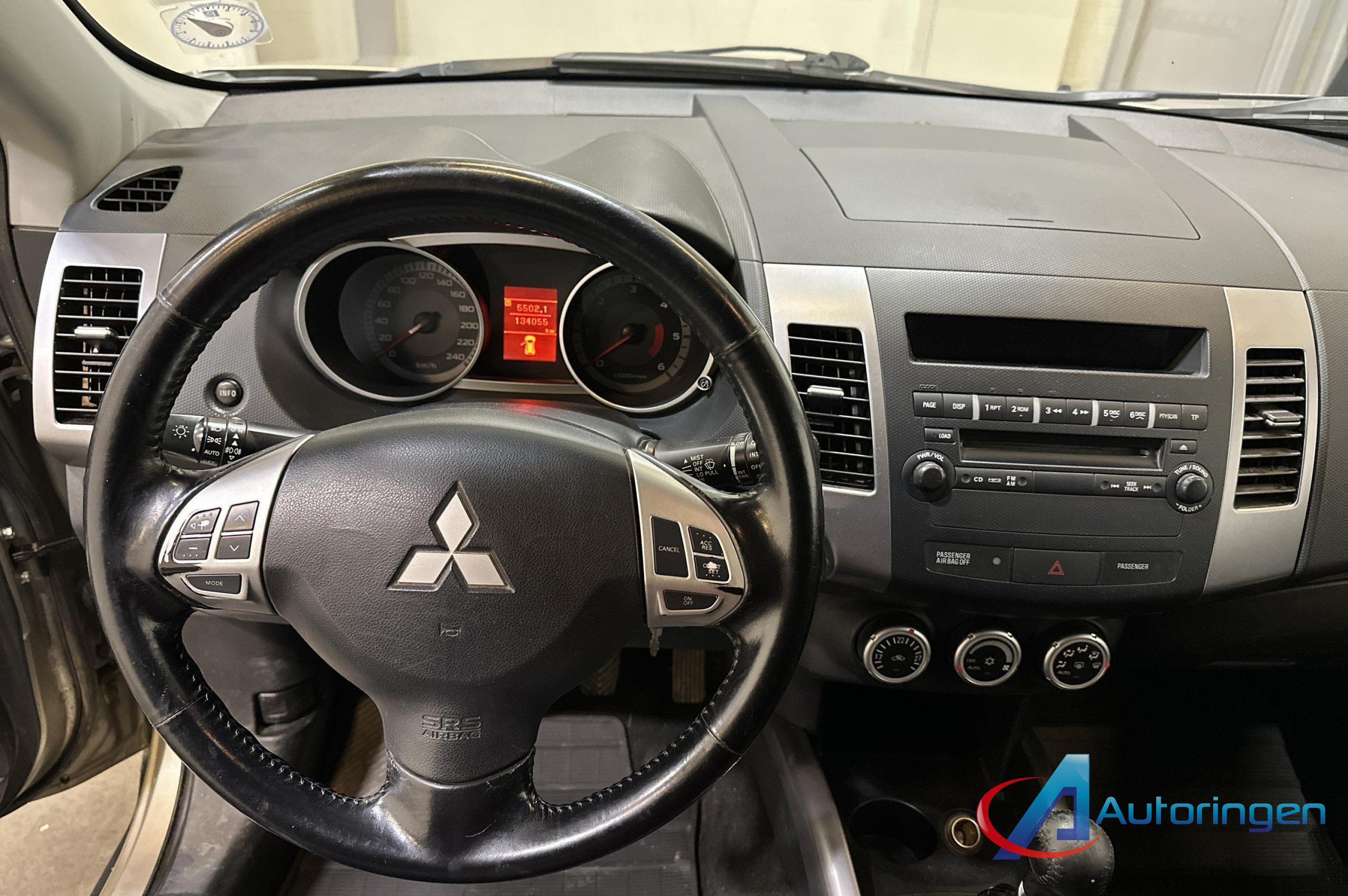 Mitsubishi OUTLANDER 2007, дизель — фото 8 из 25
