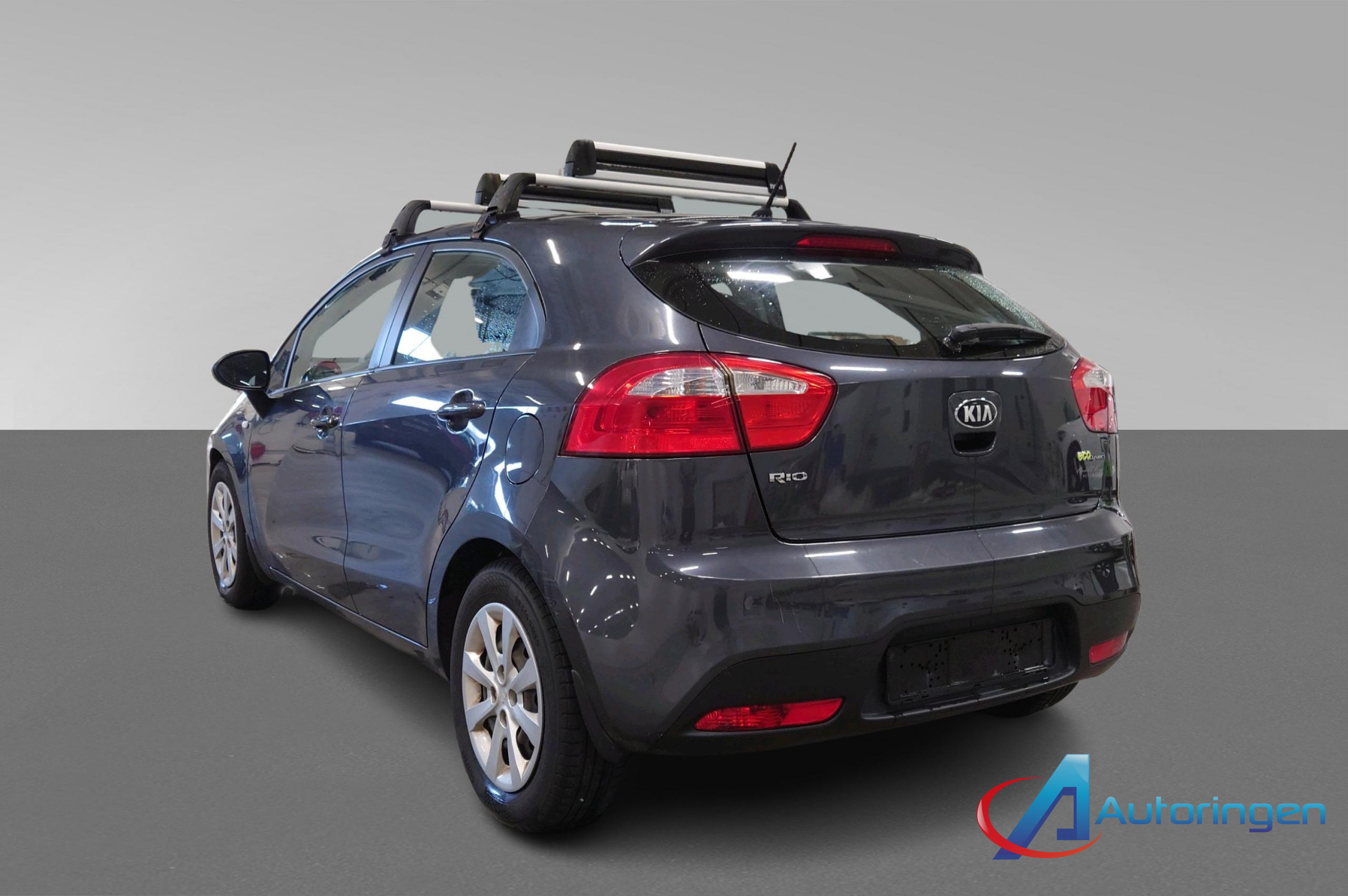 Kia Rio 2014, бензин — фото 4 из 23