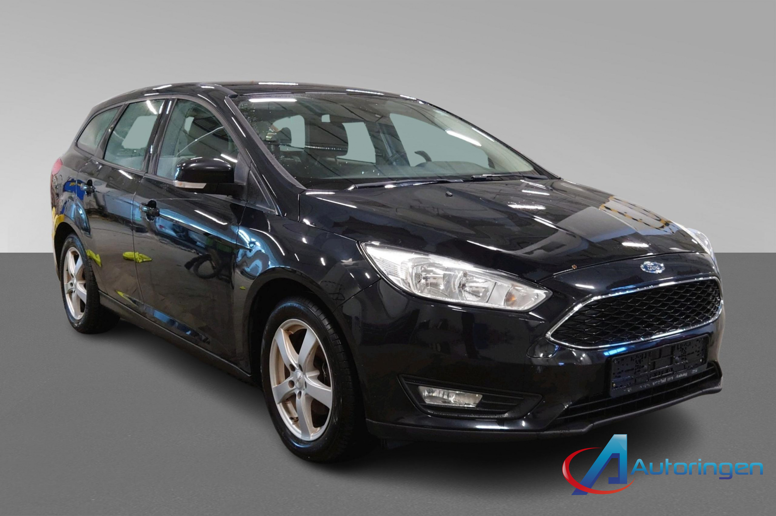 Ford Focus 2015, бензин