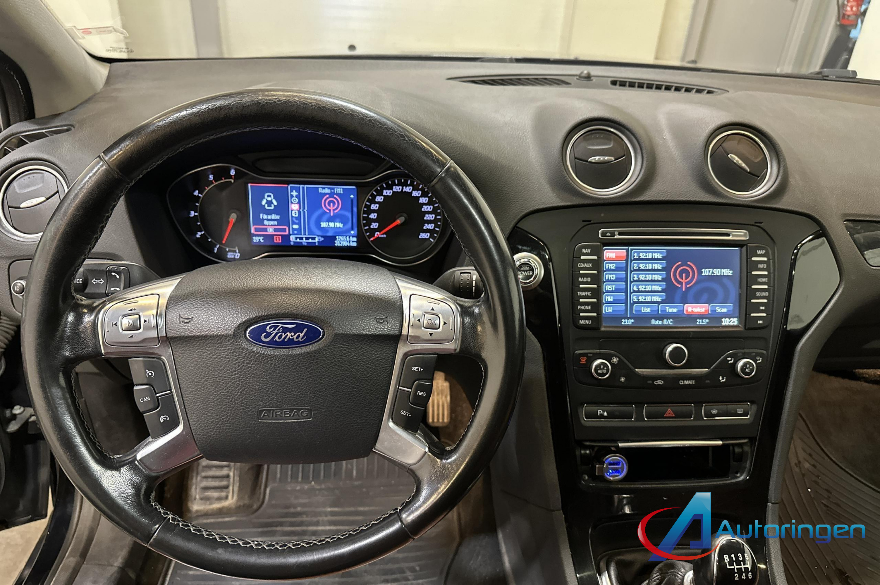 Ford MONDEO 2011, дизель — фото 8 из 22