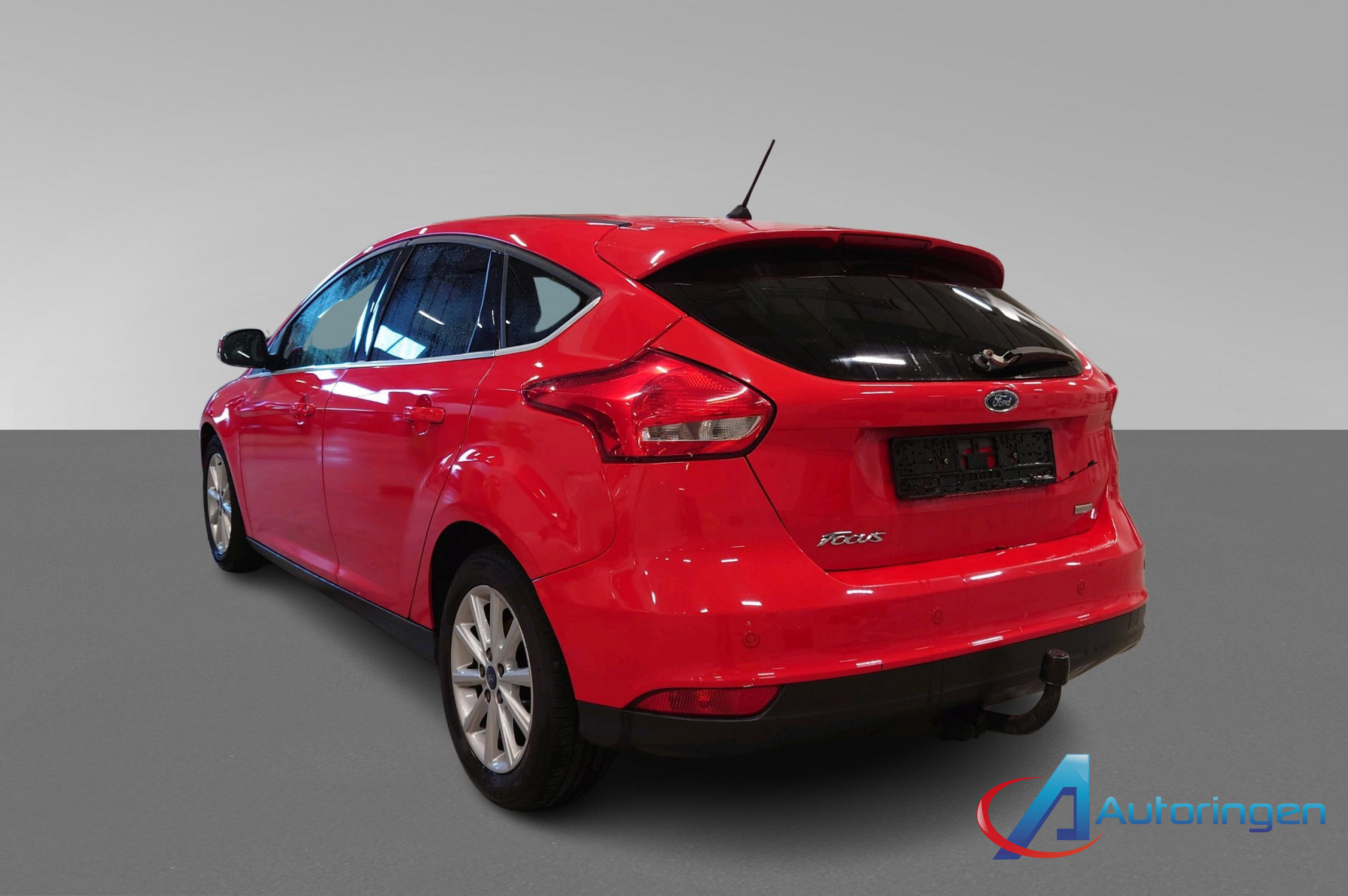 Ford Focus 2017, бензин — фото 4 из 20
