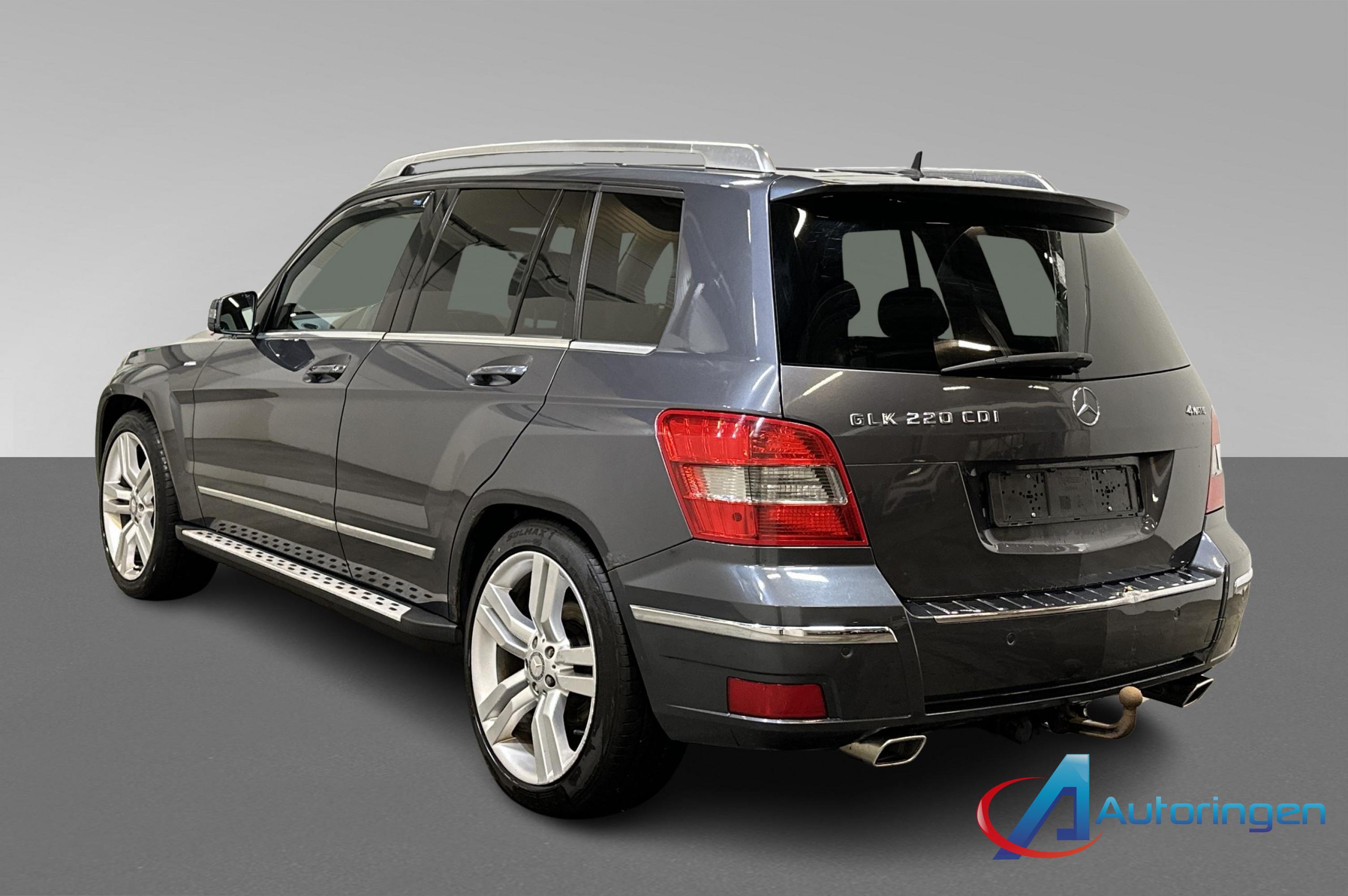 Mercedes-Benz GLK 2009, diesel — photo 4 of 19