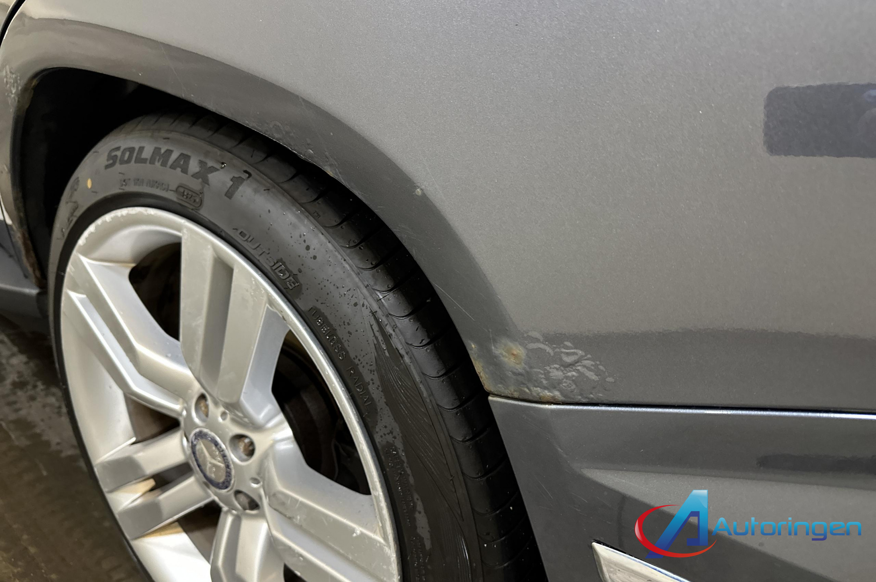 Mercedes-Benz GLK 2009, diesel — photo 13 of 19