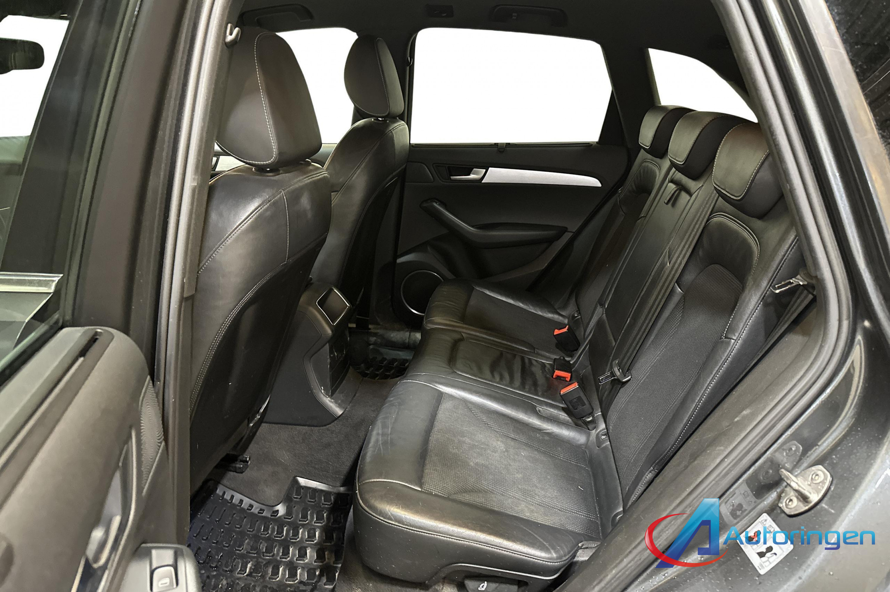 Audi Q5 2011, дизель — фото 10 з 22