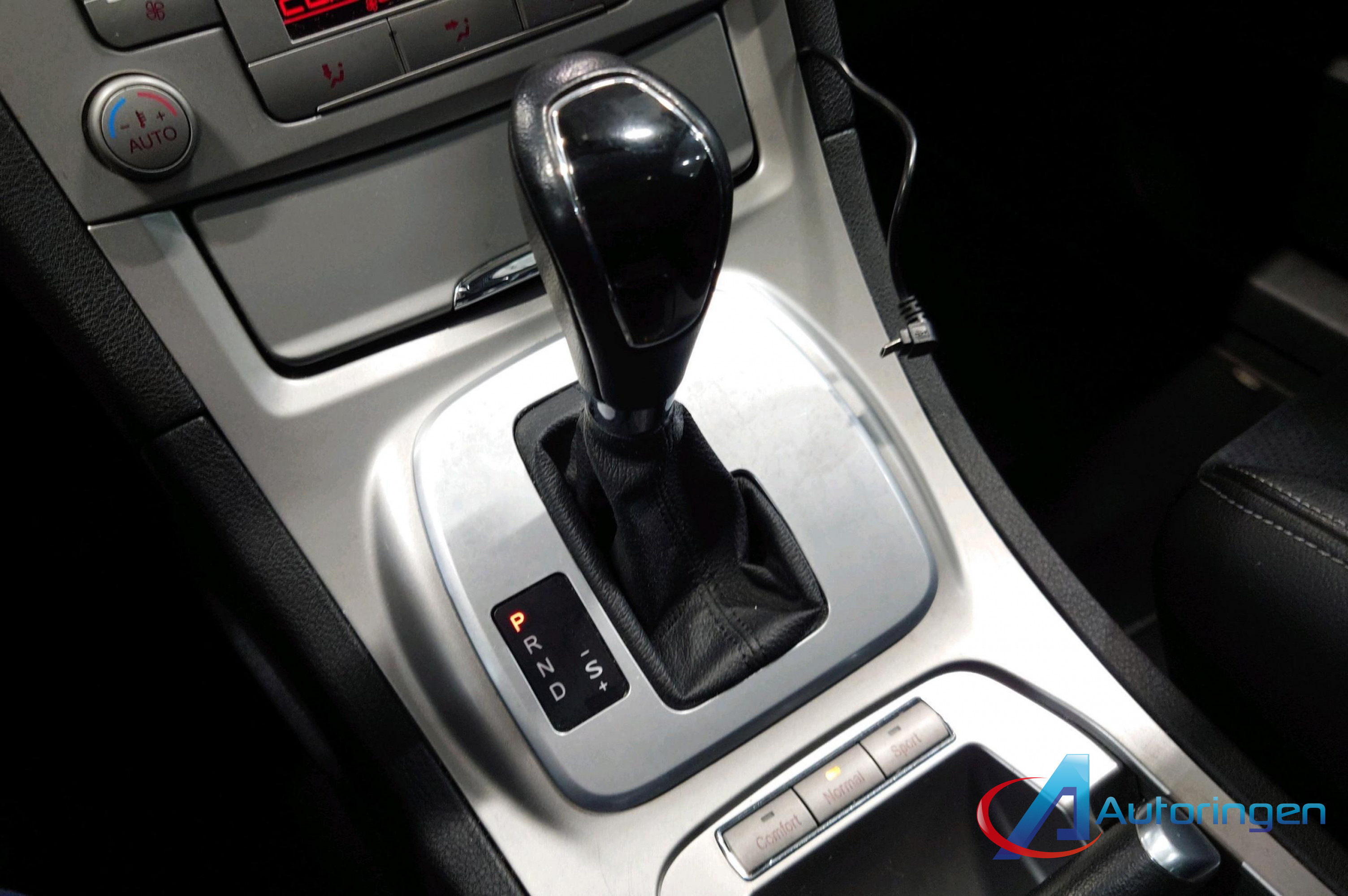 Ford S-MAX 2010, дизель — фото 8 из 14