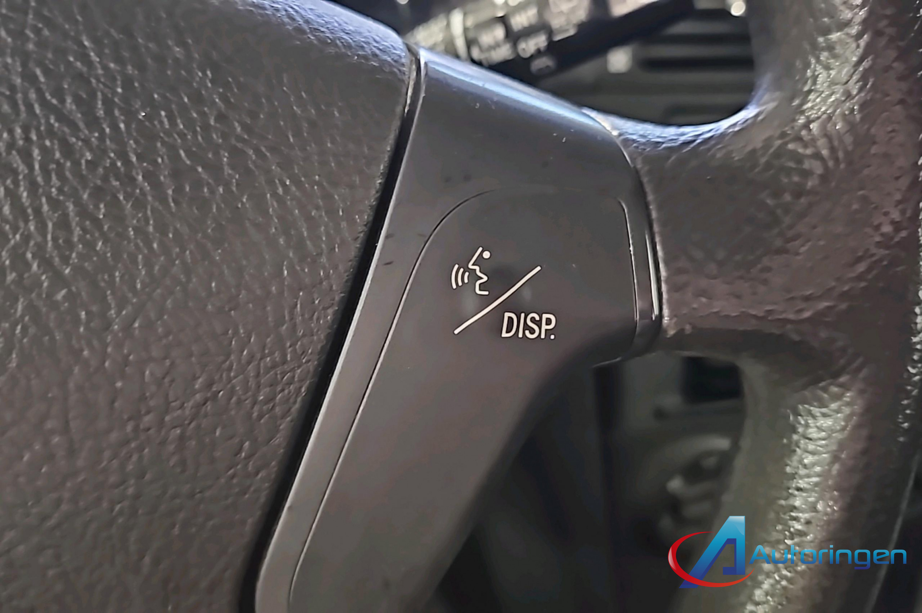 Toyota AVENSIS 2004, бензин — фото 29 из 29