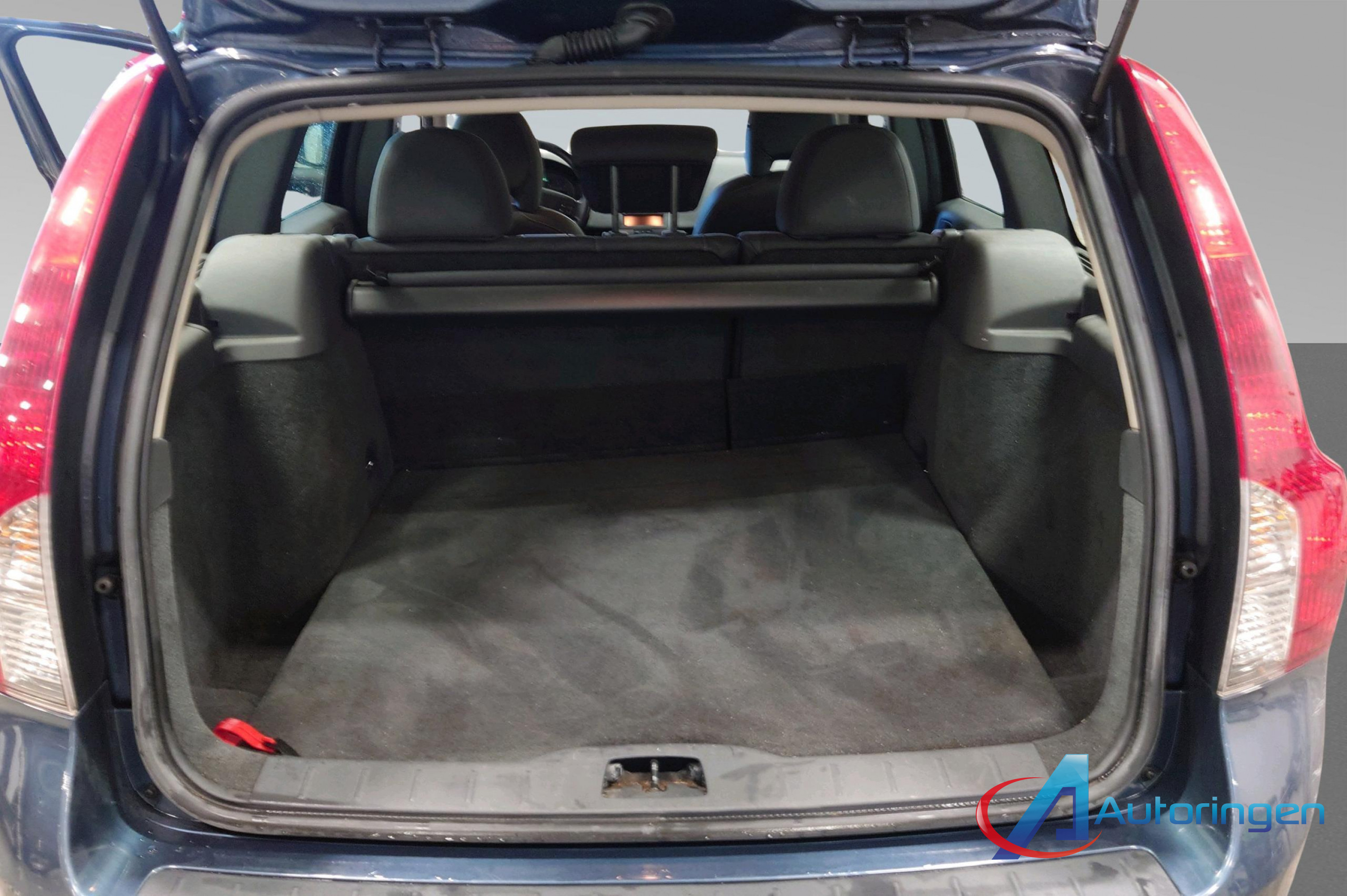 Volvo V50 2011, дизель — фото 12 из 14
