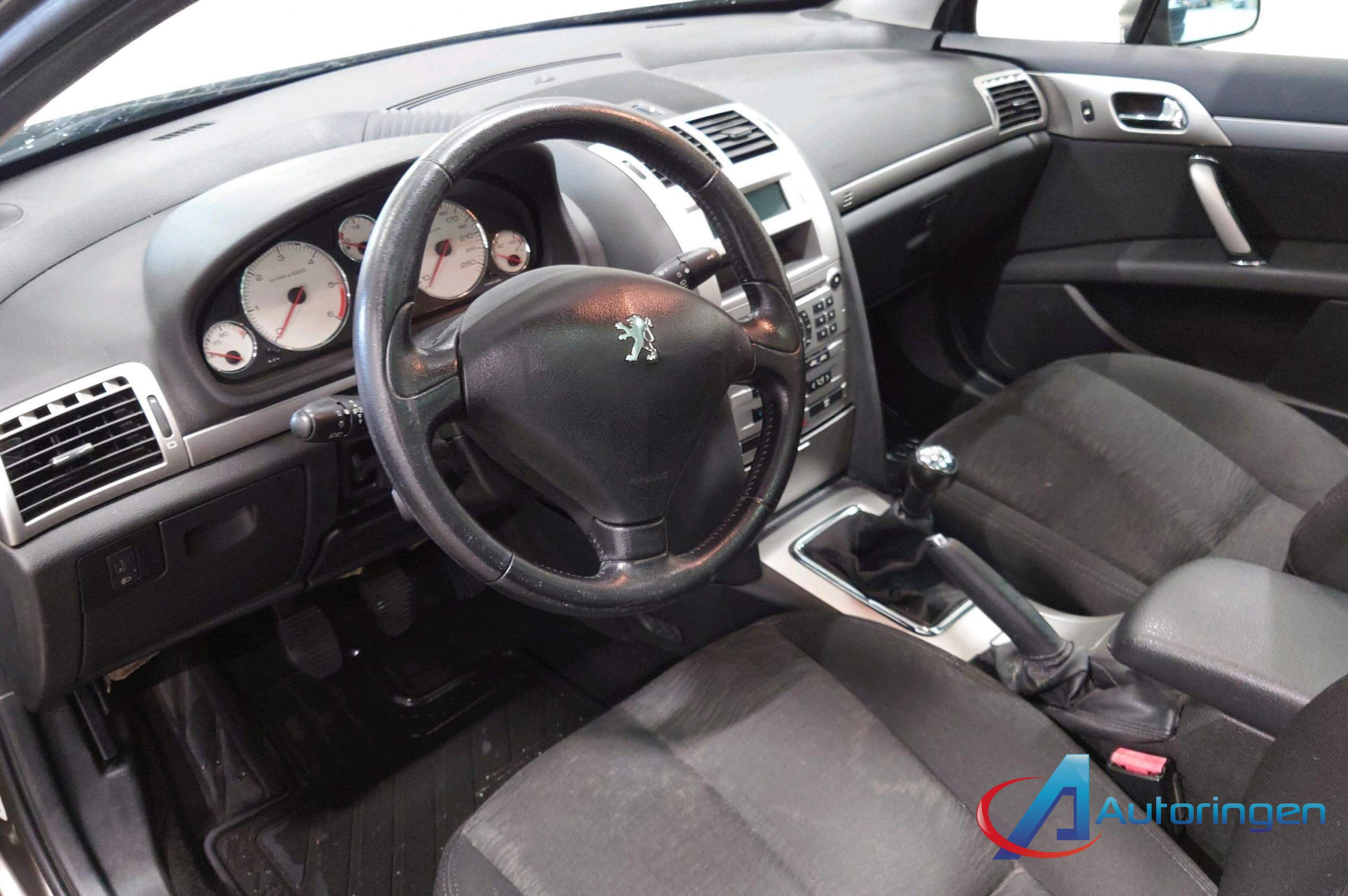Peugeot 407 2007, дизель — фото 11 из 14