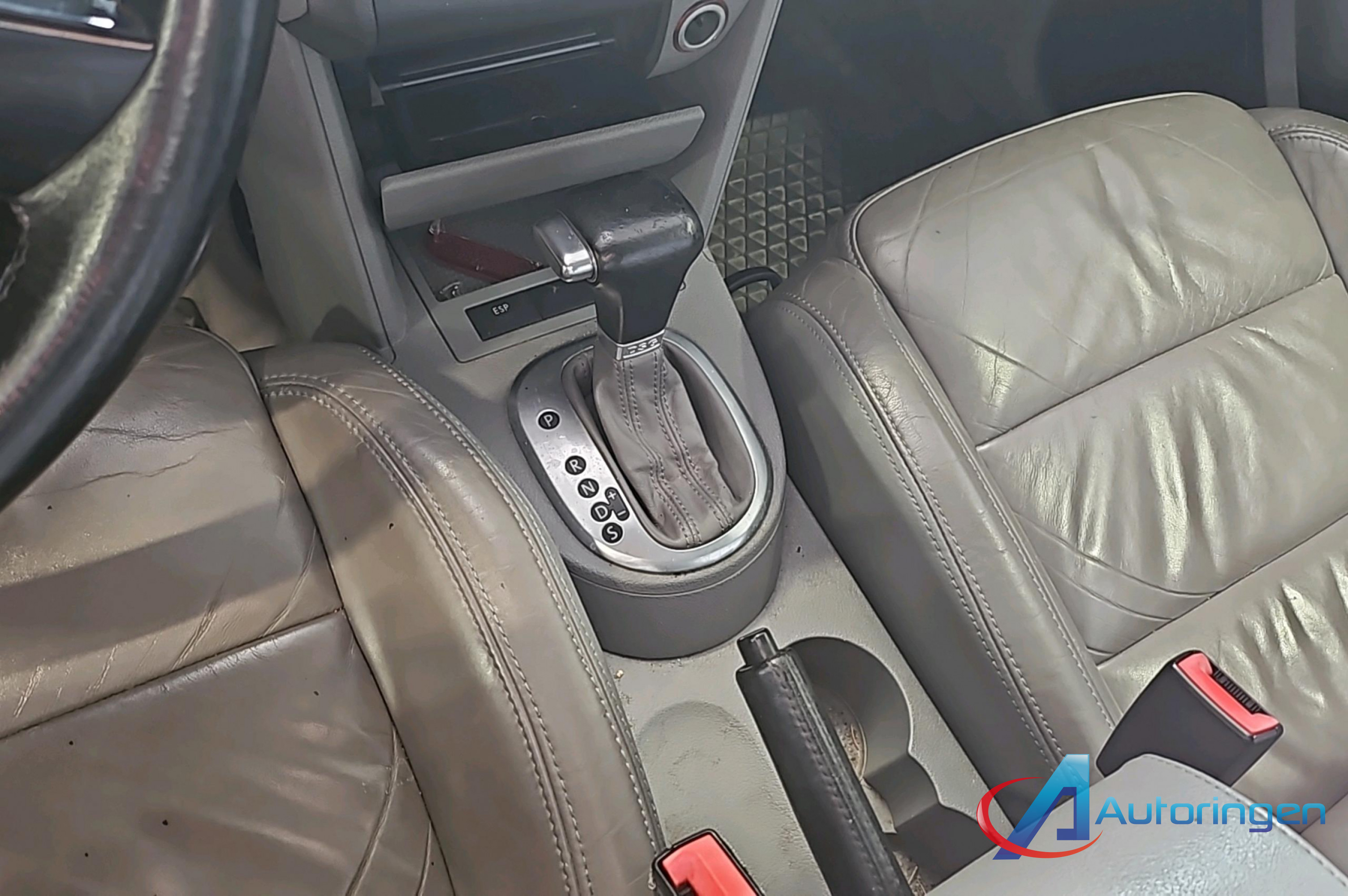 Volkswagen TOURAN 2006, diesel — photo 8 of 53