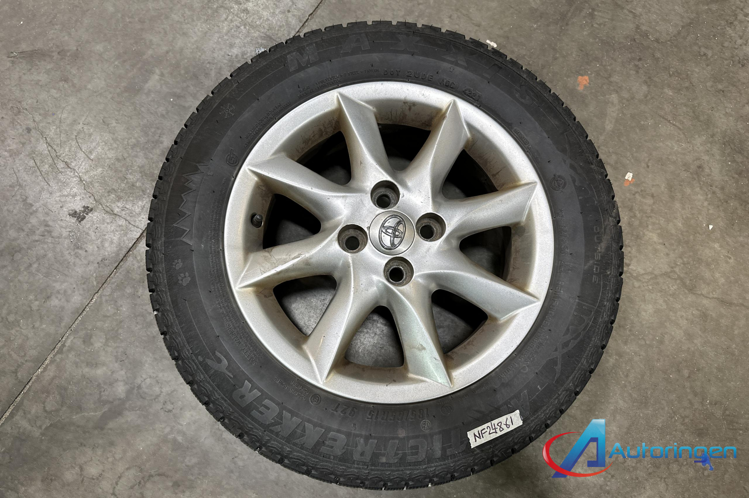 Toyota YARIS 2007, бензин — фото 23 из 23