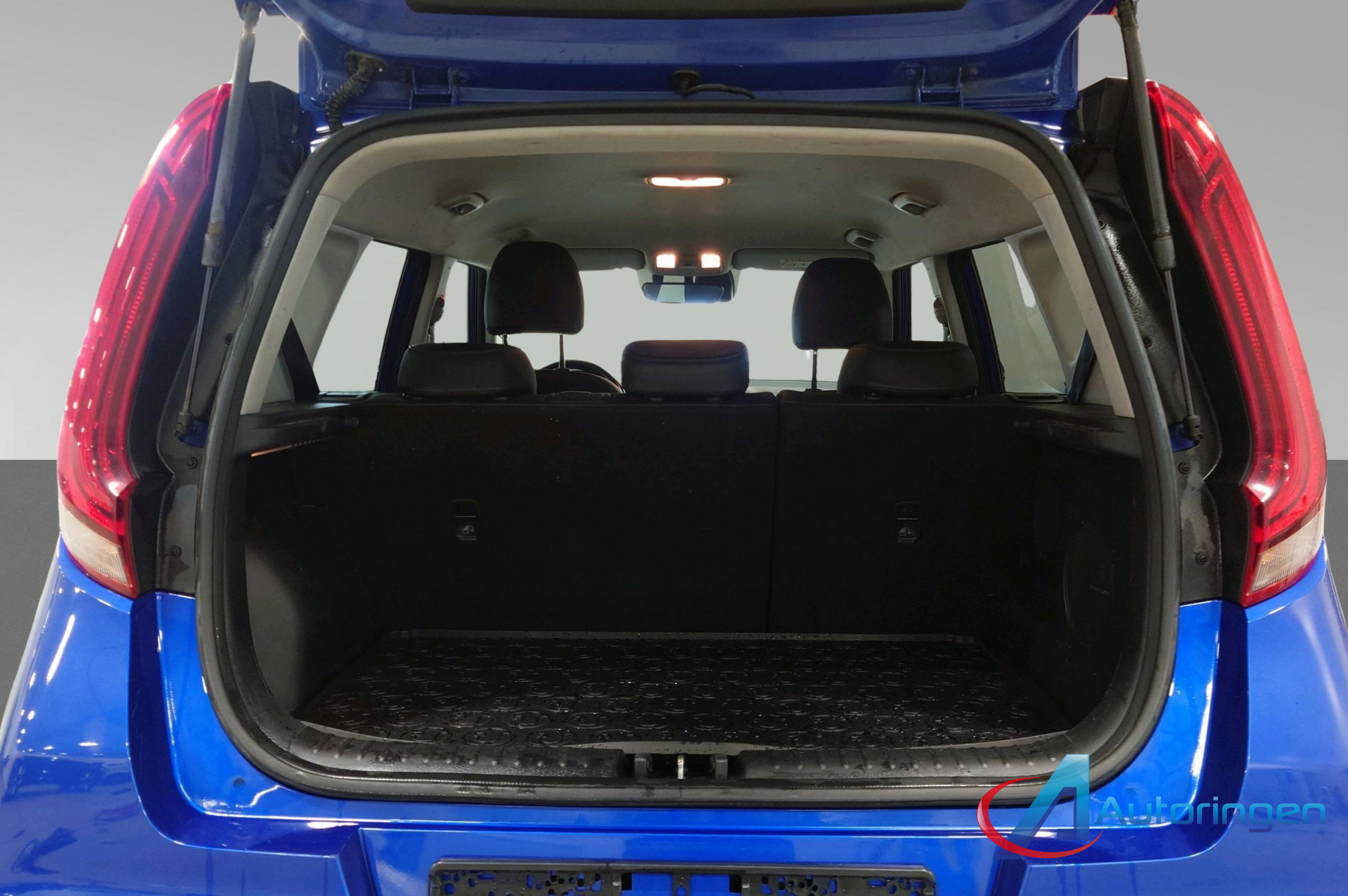 Kia SOUL 2020, электро — фото 12 из 17