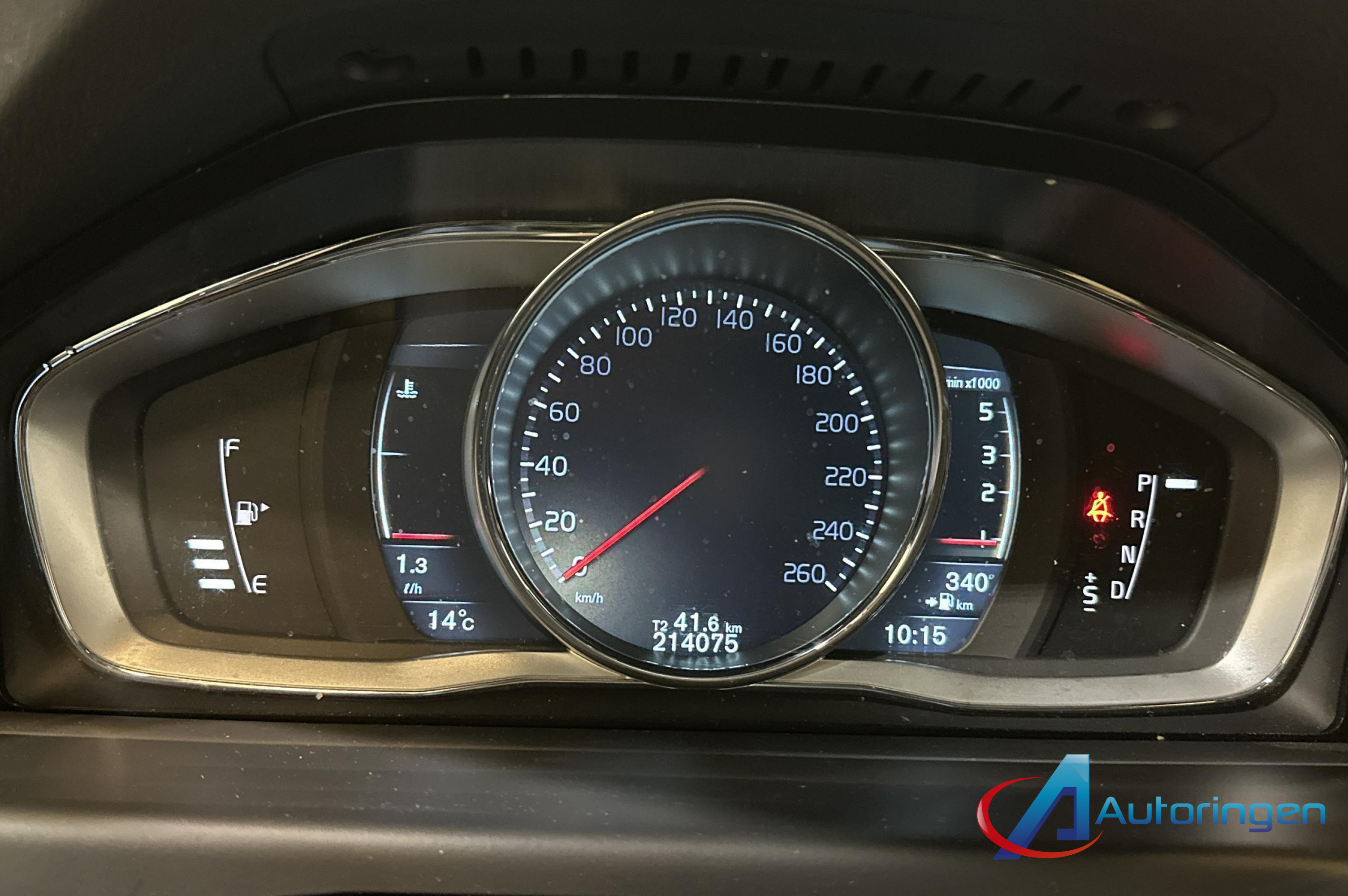 Volvo XC70 2015, дизель — фото 7 з 15
