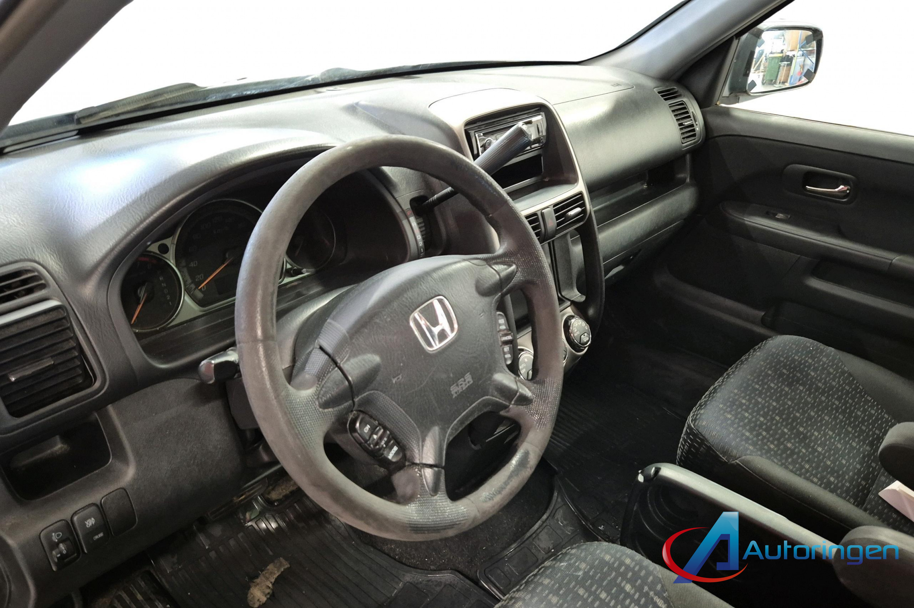 Honda CR-V 2005, petrol — photo 11 of 14